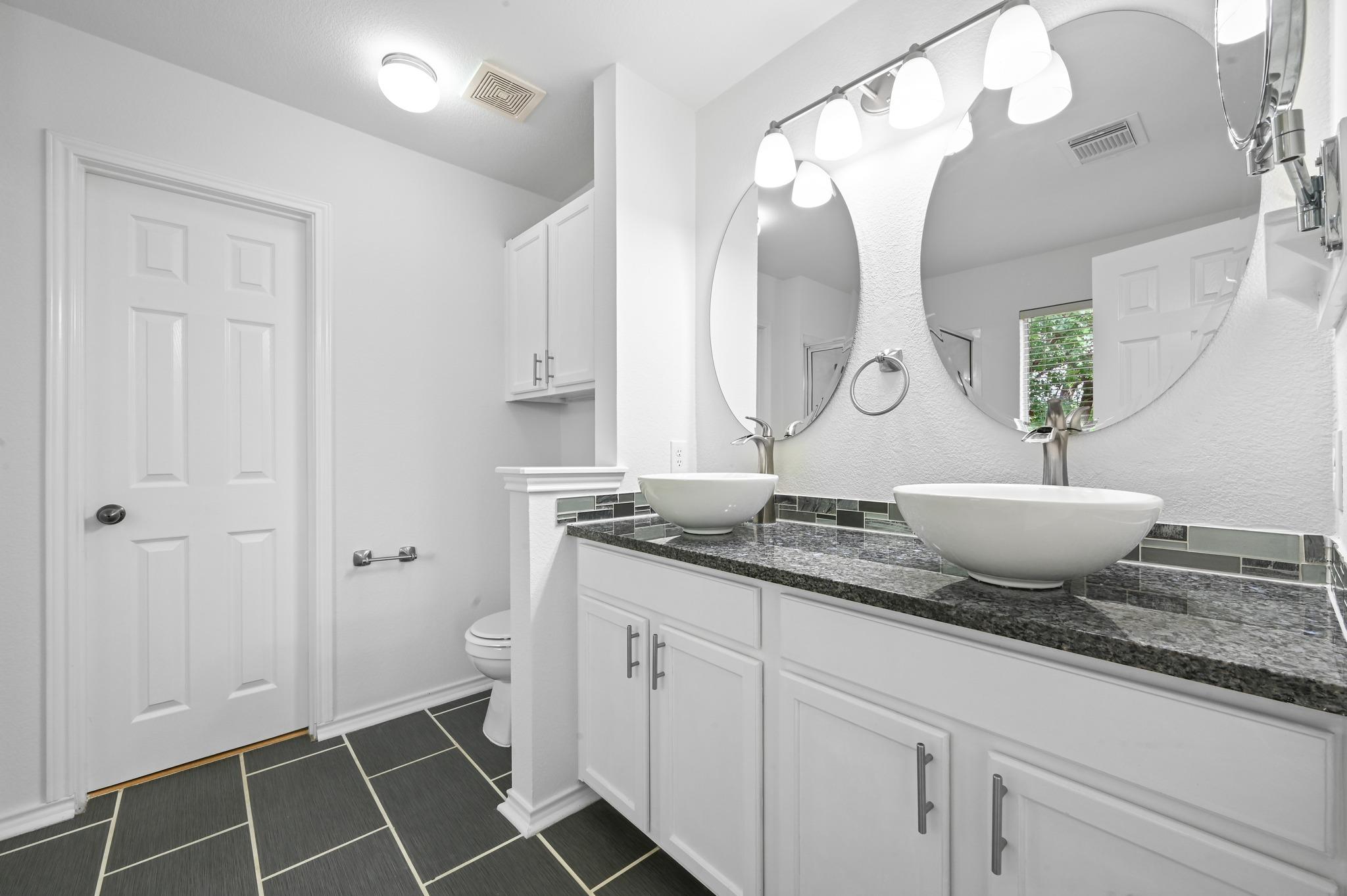 11213 Jim Thorpe Ln, Austin, TX 78748