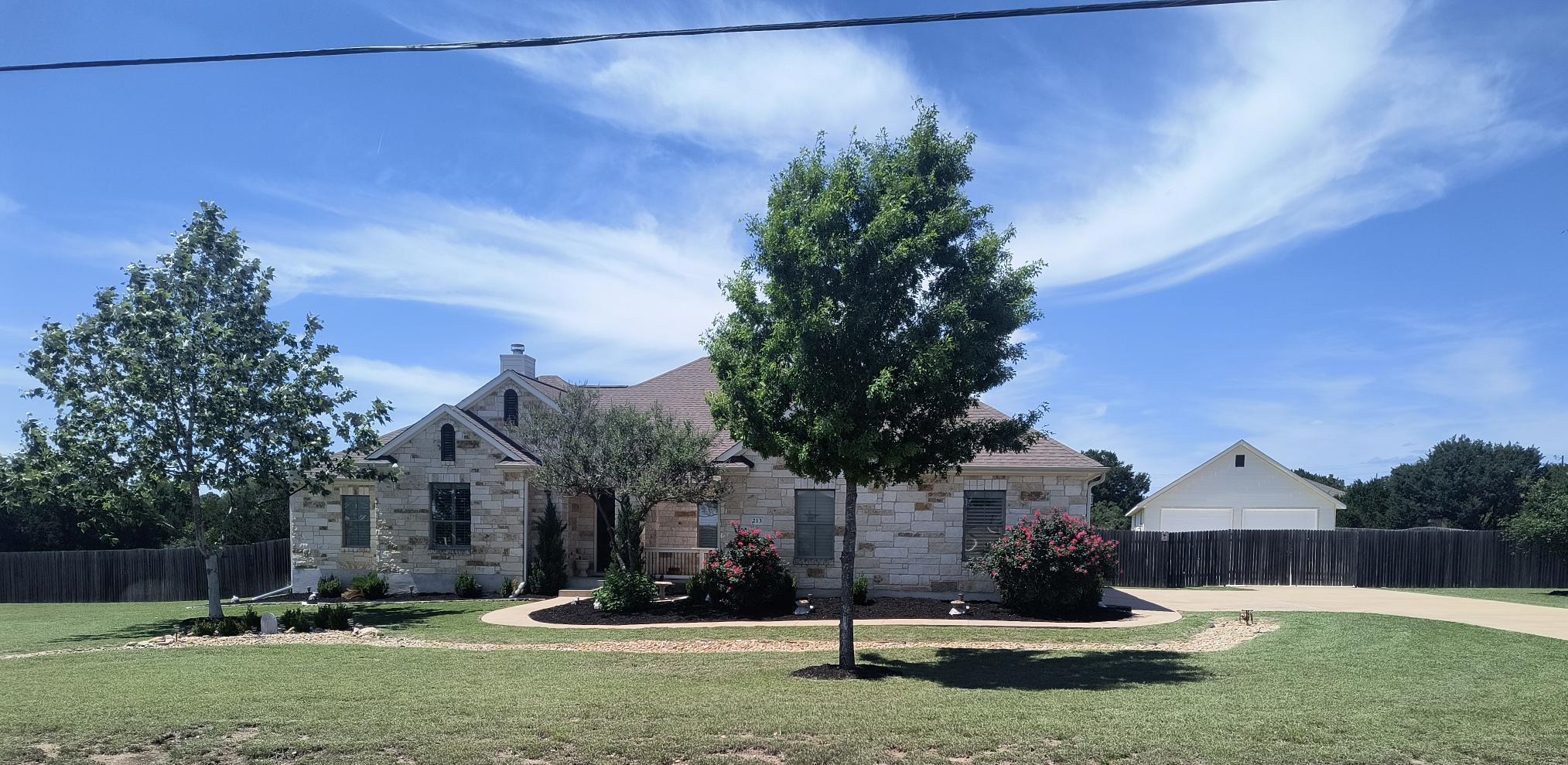 213 Dawn Dr, Liberty Hill, TX 78642