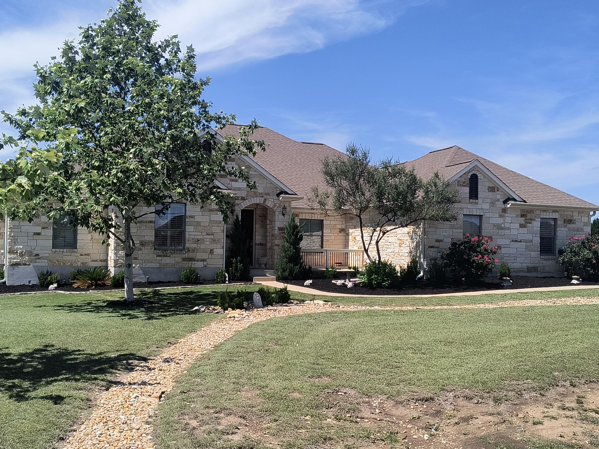213 Dawn Dr, Liberty Hill, TX 78642