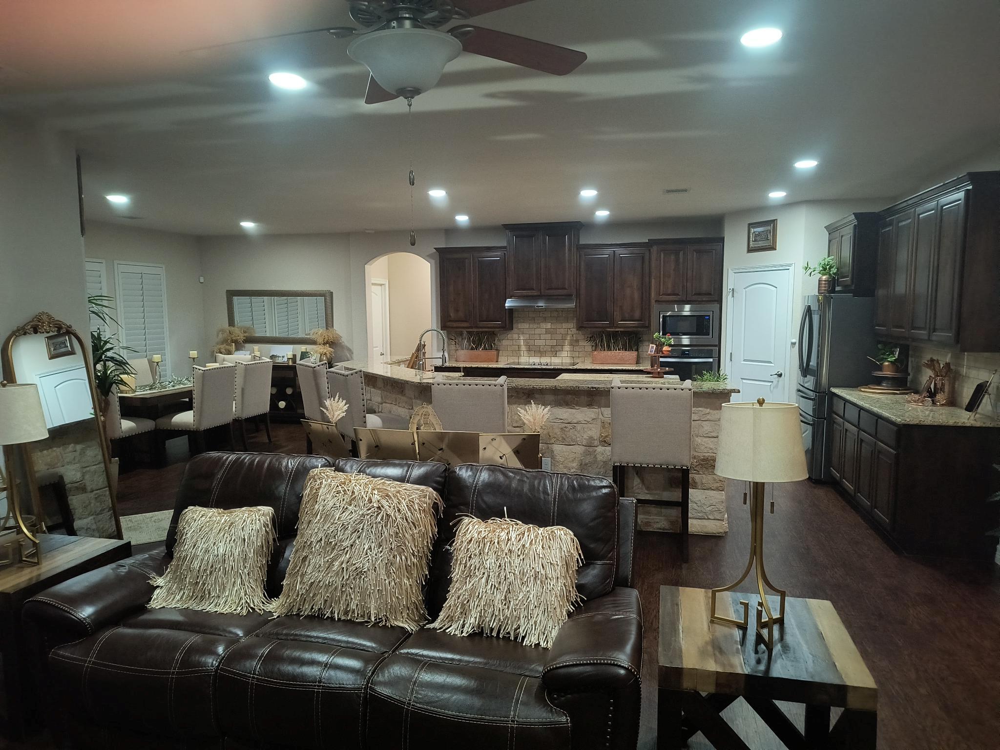 213 Dawn Dr, Liberty Hill, TX 78642