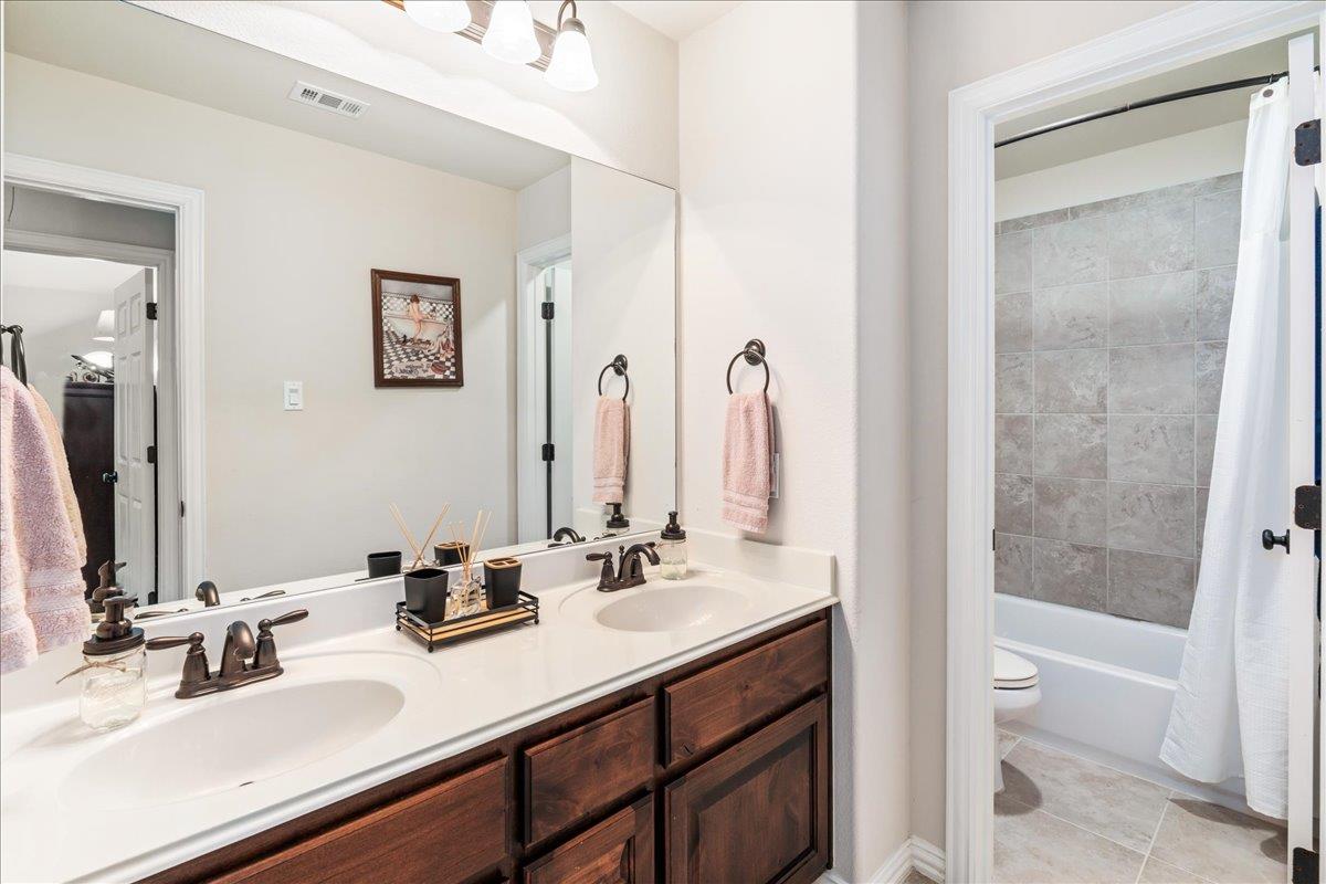 2220 Ambush Cyn, Leander, TX 78641