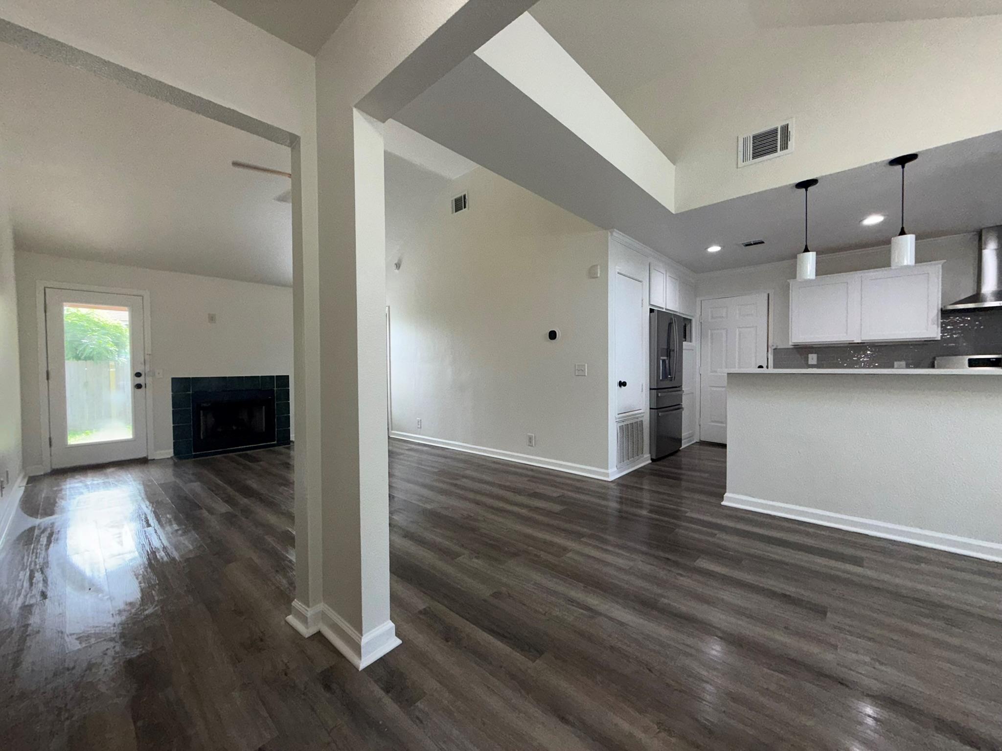 5807 TERI Rd, Austin, TX 78744