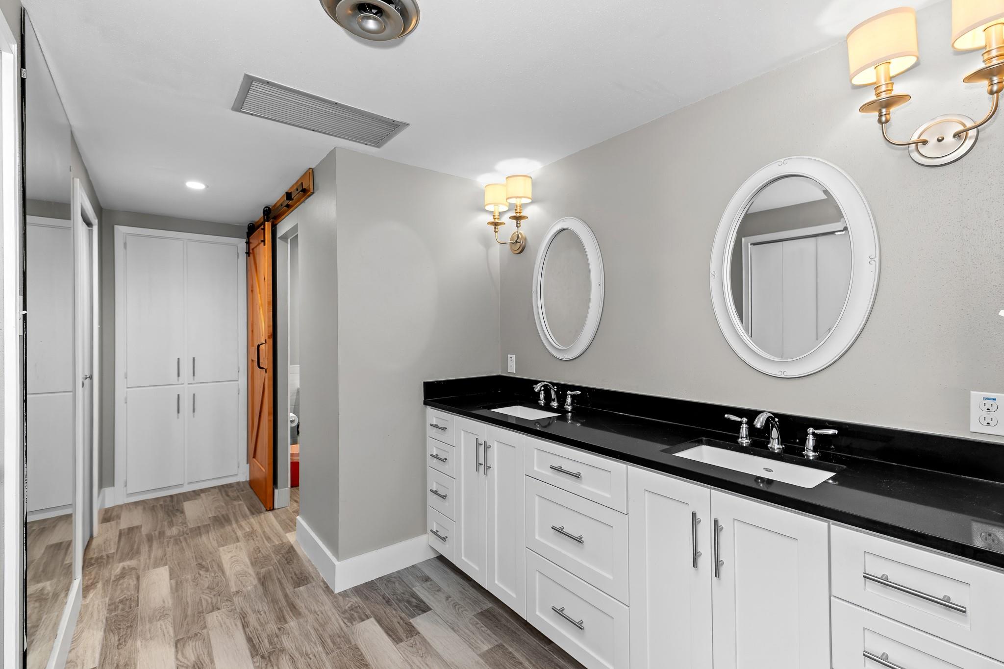 1801 Lavaca St # 4C, Austin, TX 78701