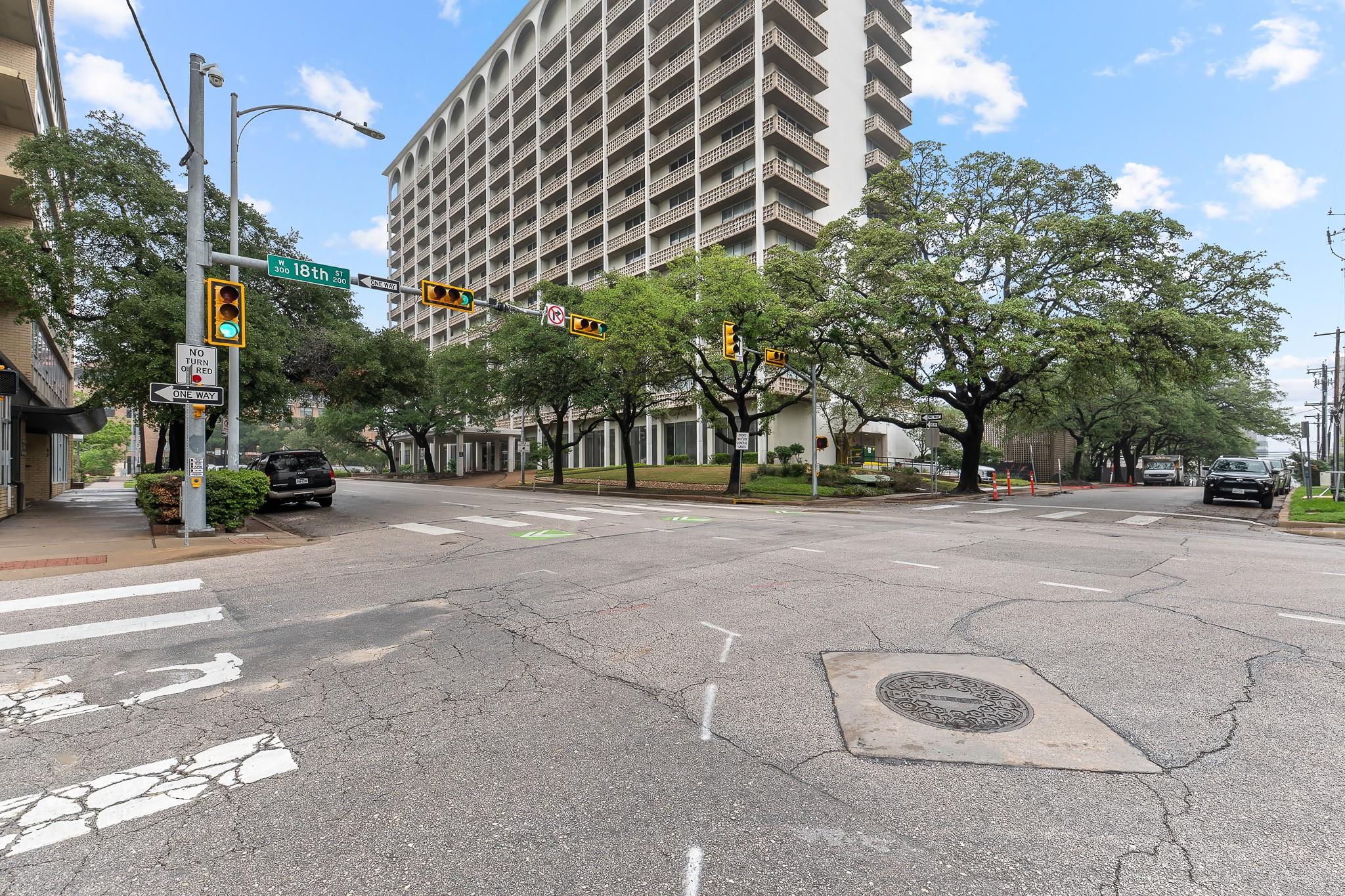 1801 Lavaca St # 4C, Austin, TX 78701