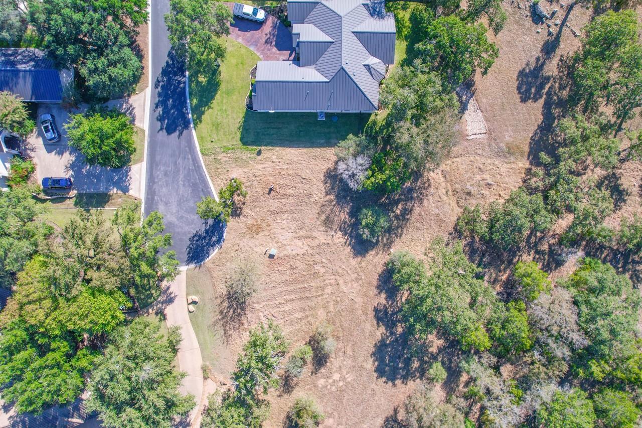 112 Jade St, Horseshoe Bay, TX 78657