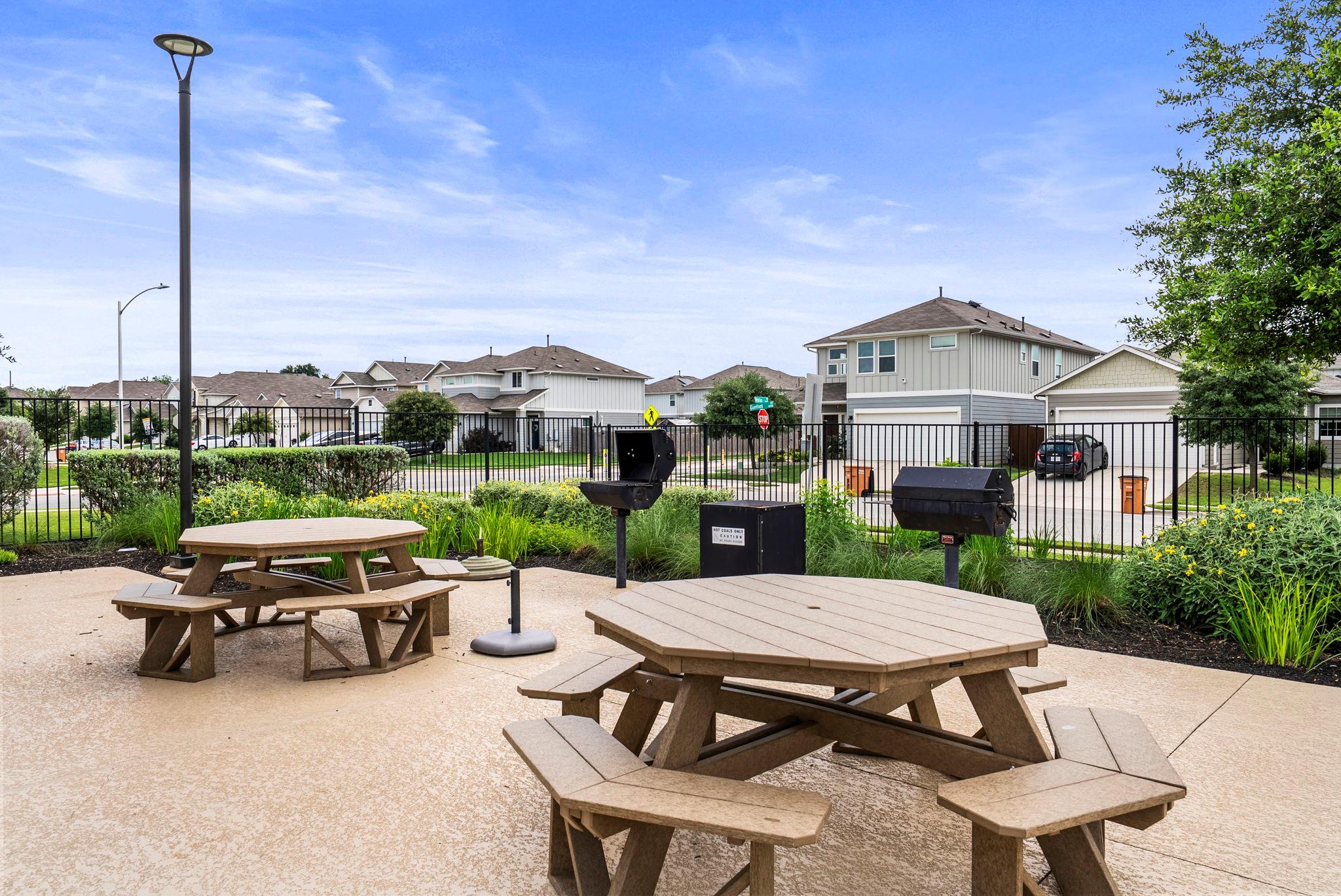 6413 Mary Lewis Dr, Austin, TX 78747