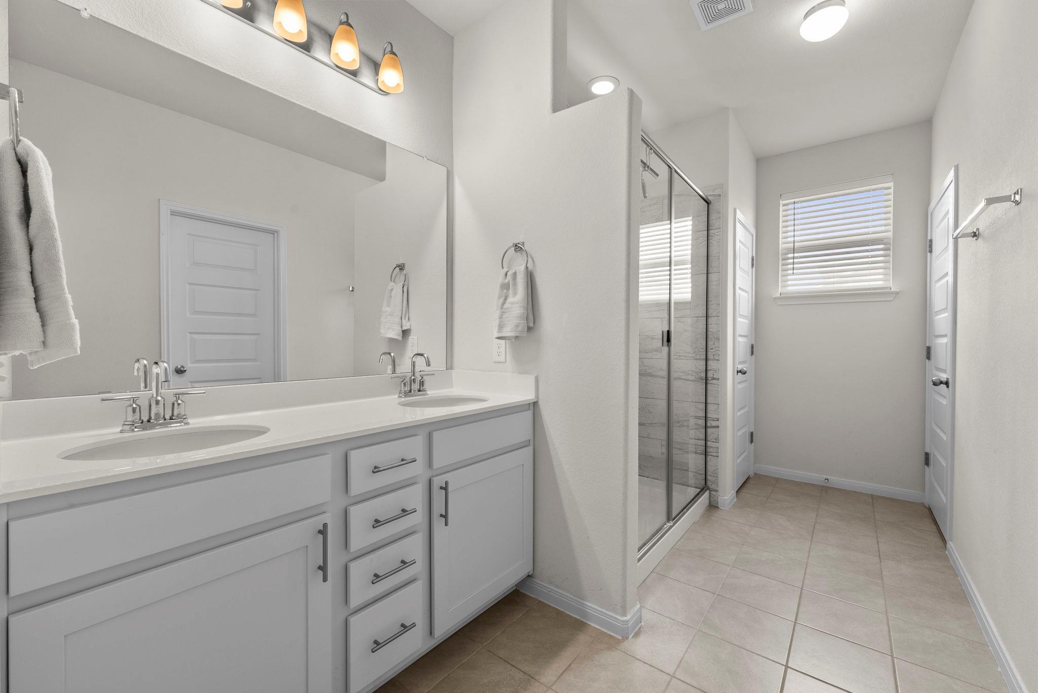 6413 Mary Lewis Dr, Austin, TX 78747