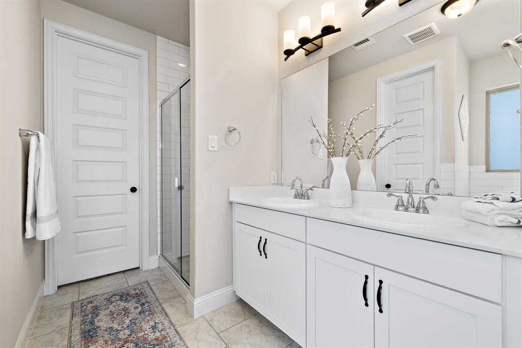 108 Ravello St, Liberty Hill, TX 78642