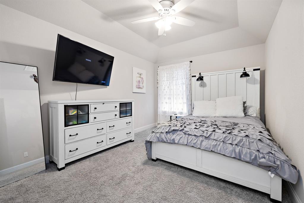 108 Ravello St, Liberty Hill, TX 78642