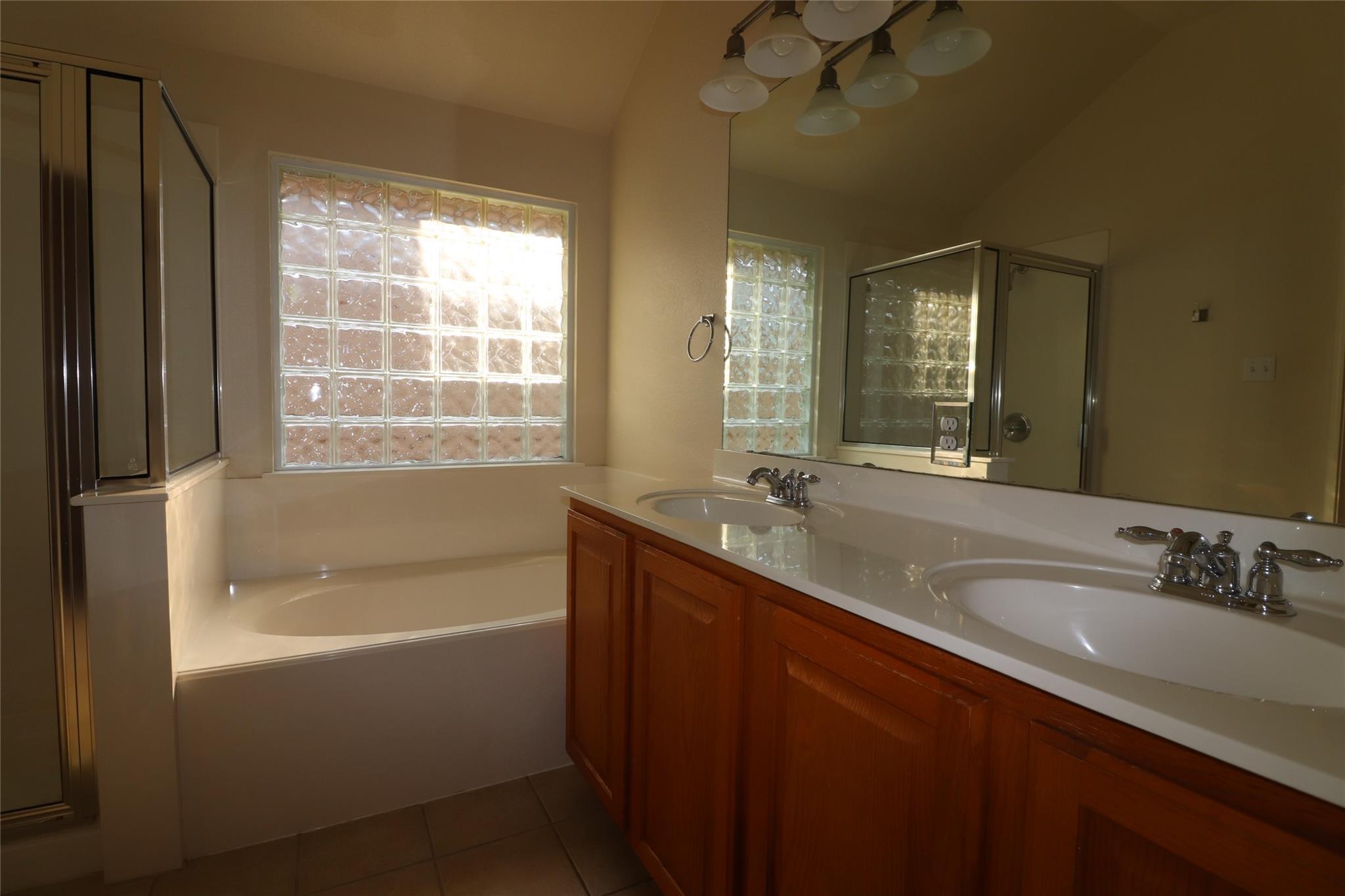 806 Zappa Dr, Cedar Park, TX 78613