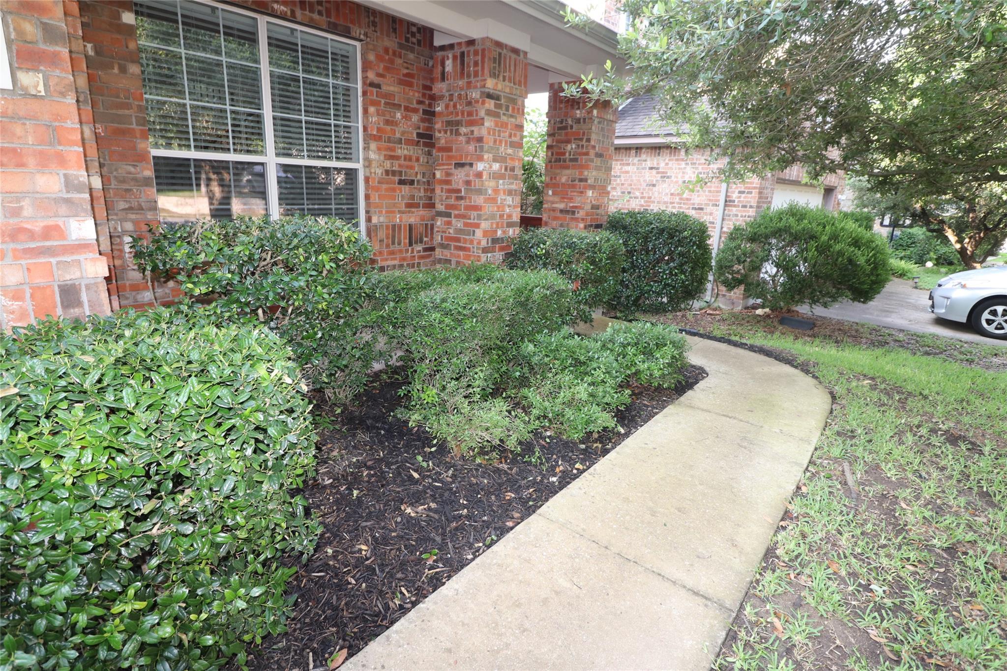 806 Zappa Dr, Cedar Park, TX 78613