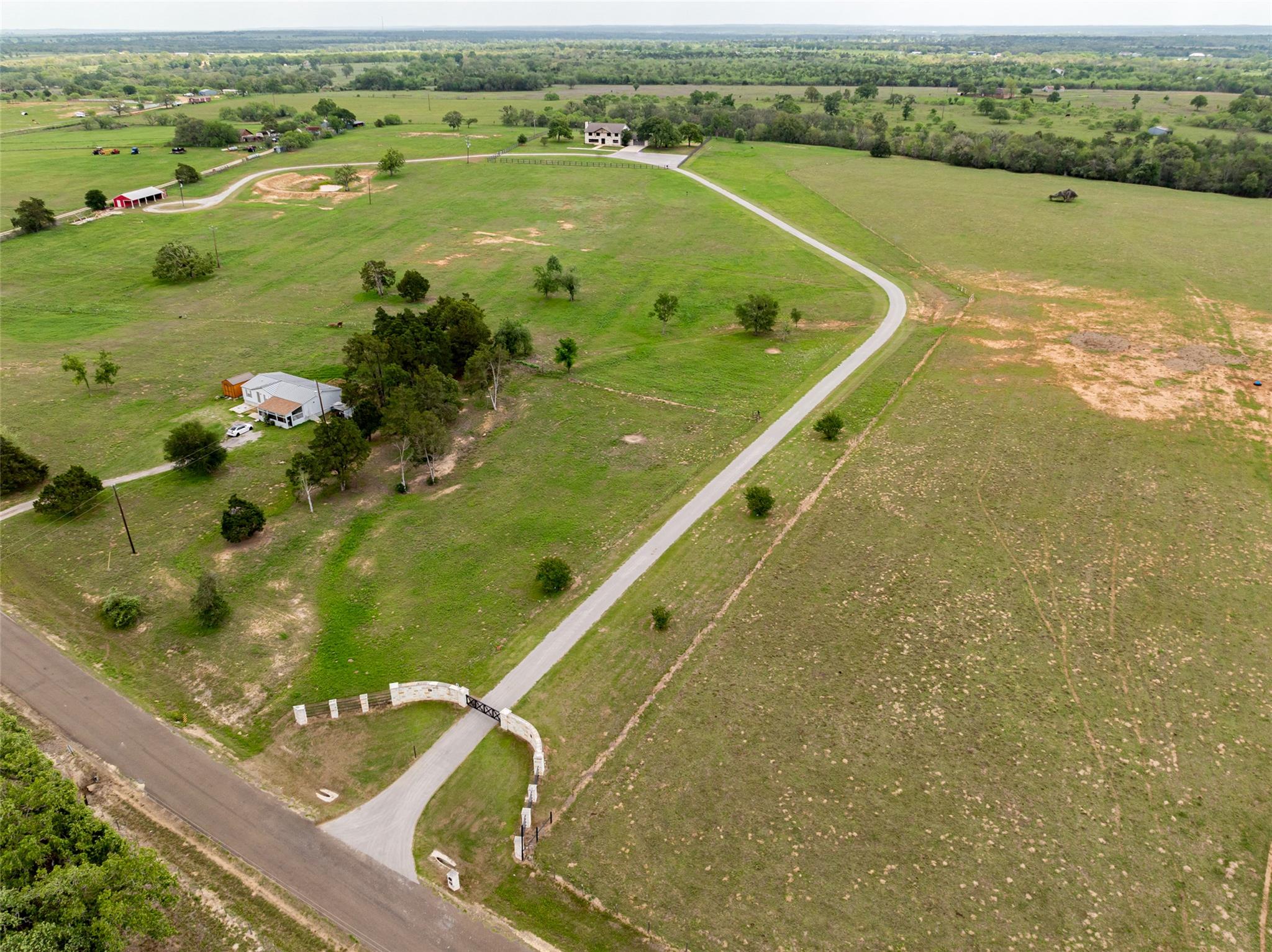 187 N Cedar Creek Dr, Cedar Creek, TX 78612