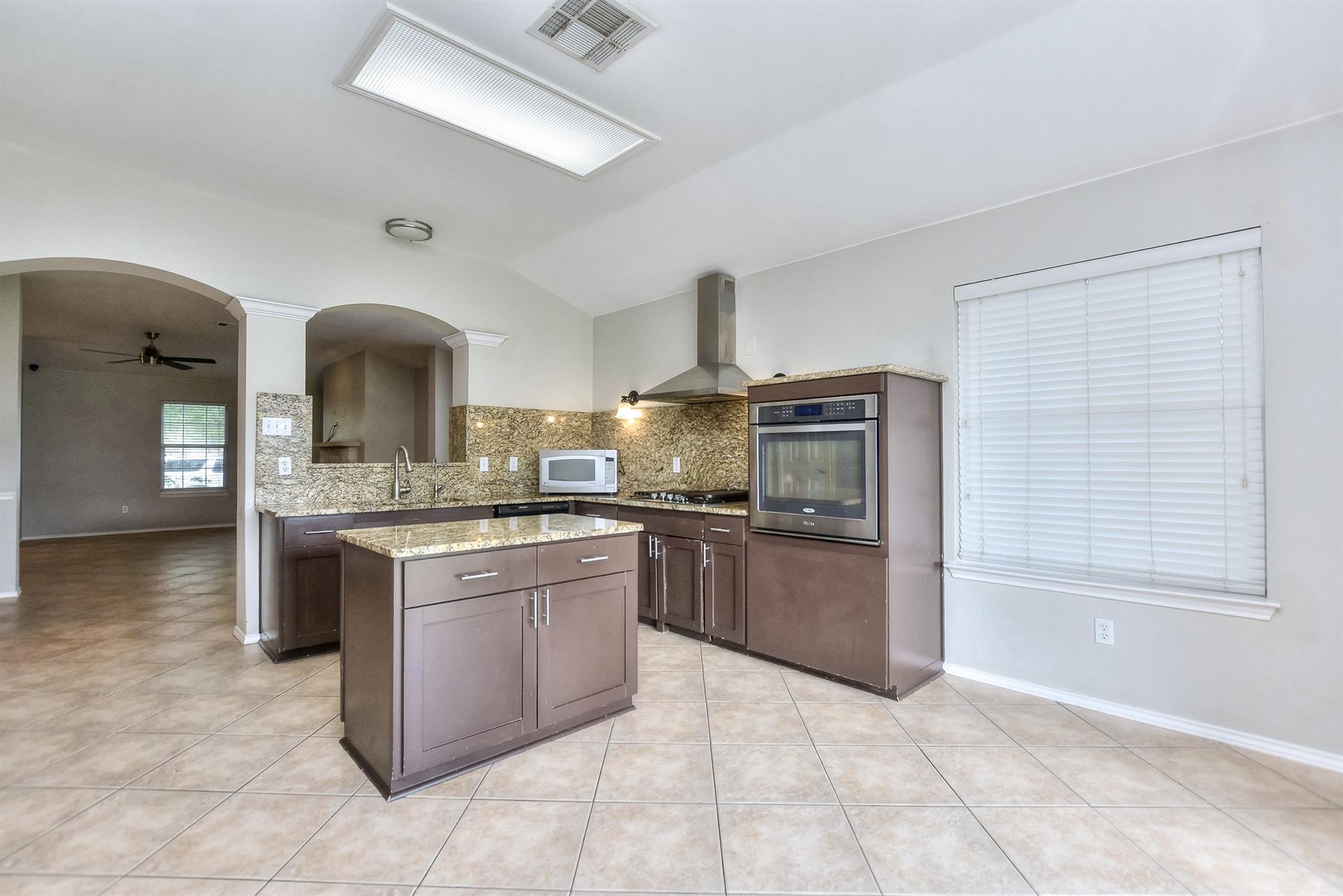 1509 Cora Marie Dr, Pflugerville, TX 78660