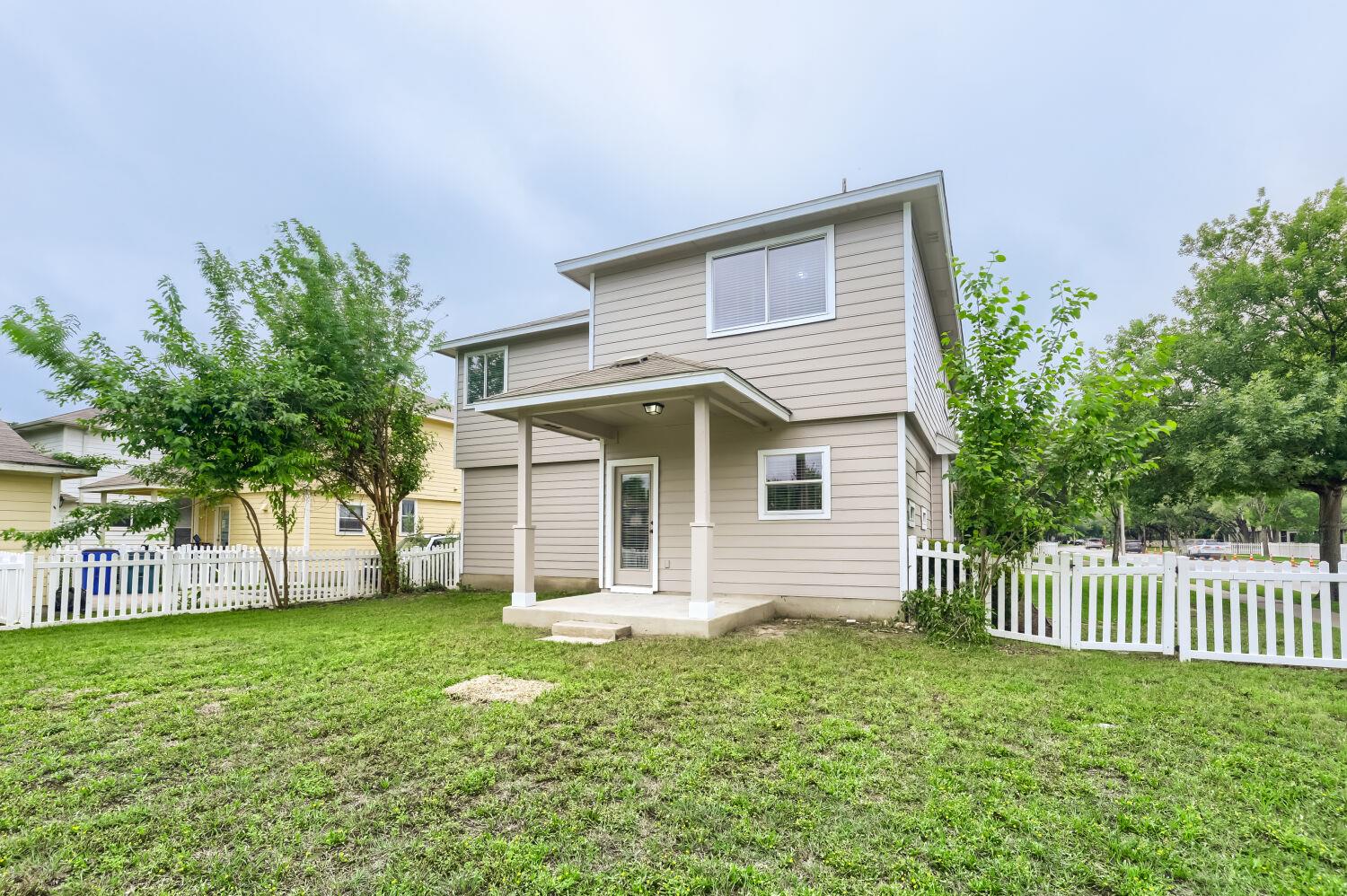 901 Bogart Rd, Cedar Park, TX 78613