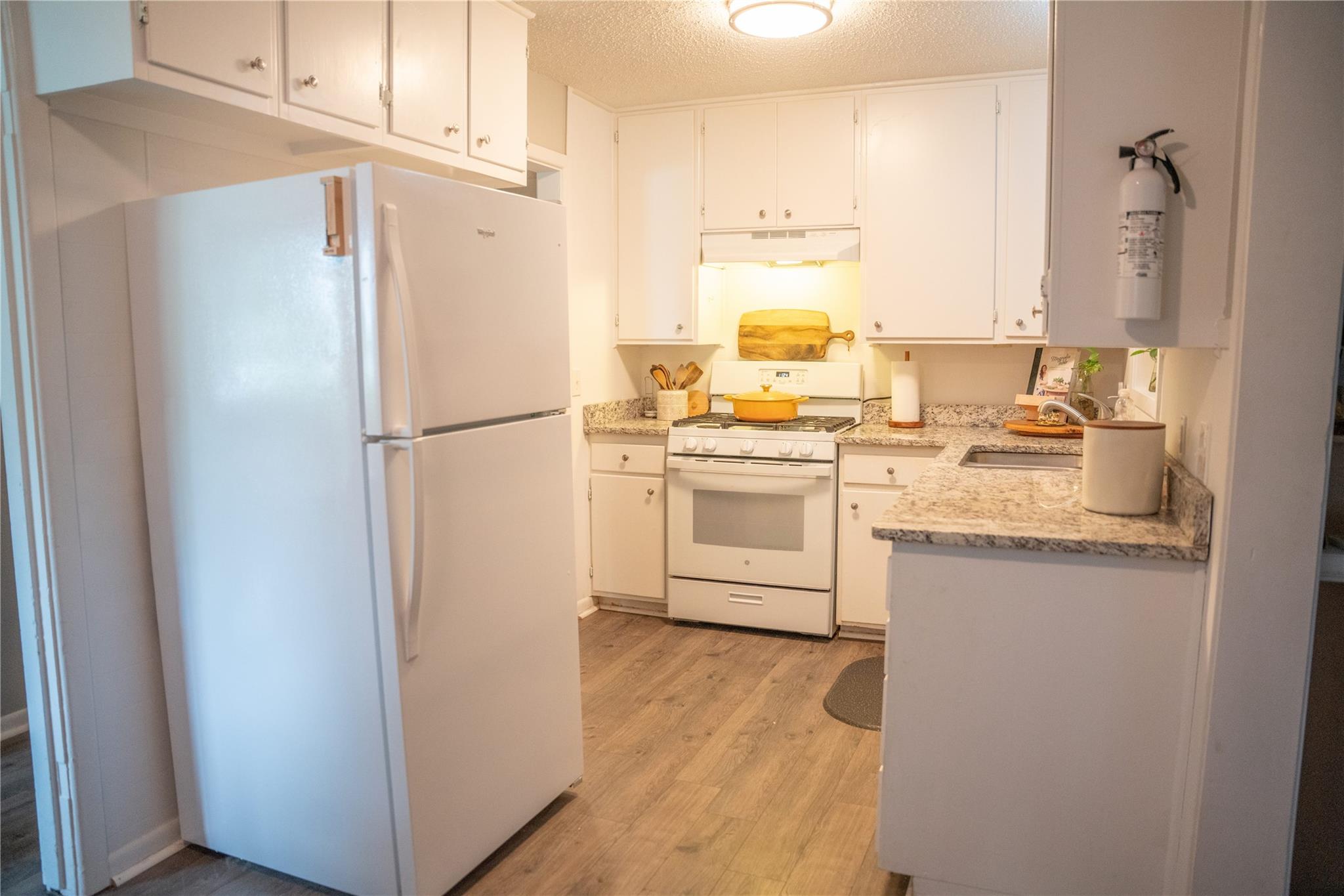 1120 Nix Rd, Lampasas, TX 76550