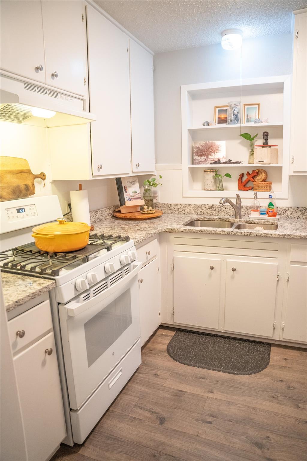 1120 Nix Rd, Lampasas, TX 76550