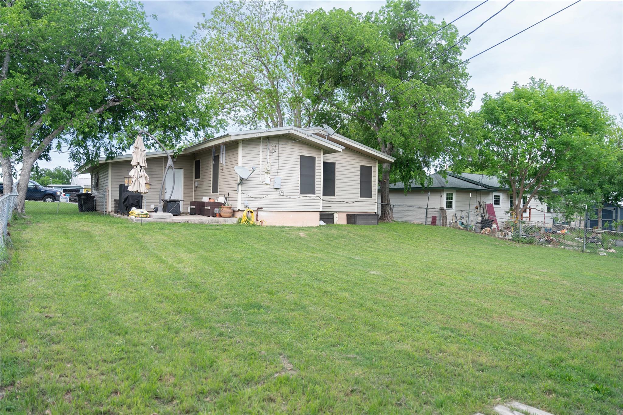 1120 Nix Rd, Lampasas, TX 76550