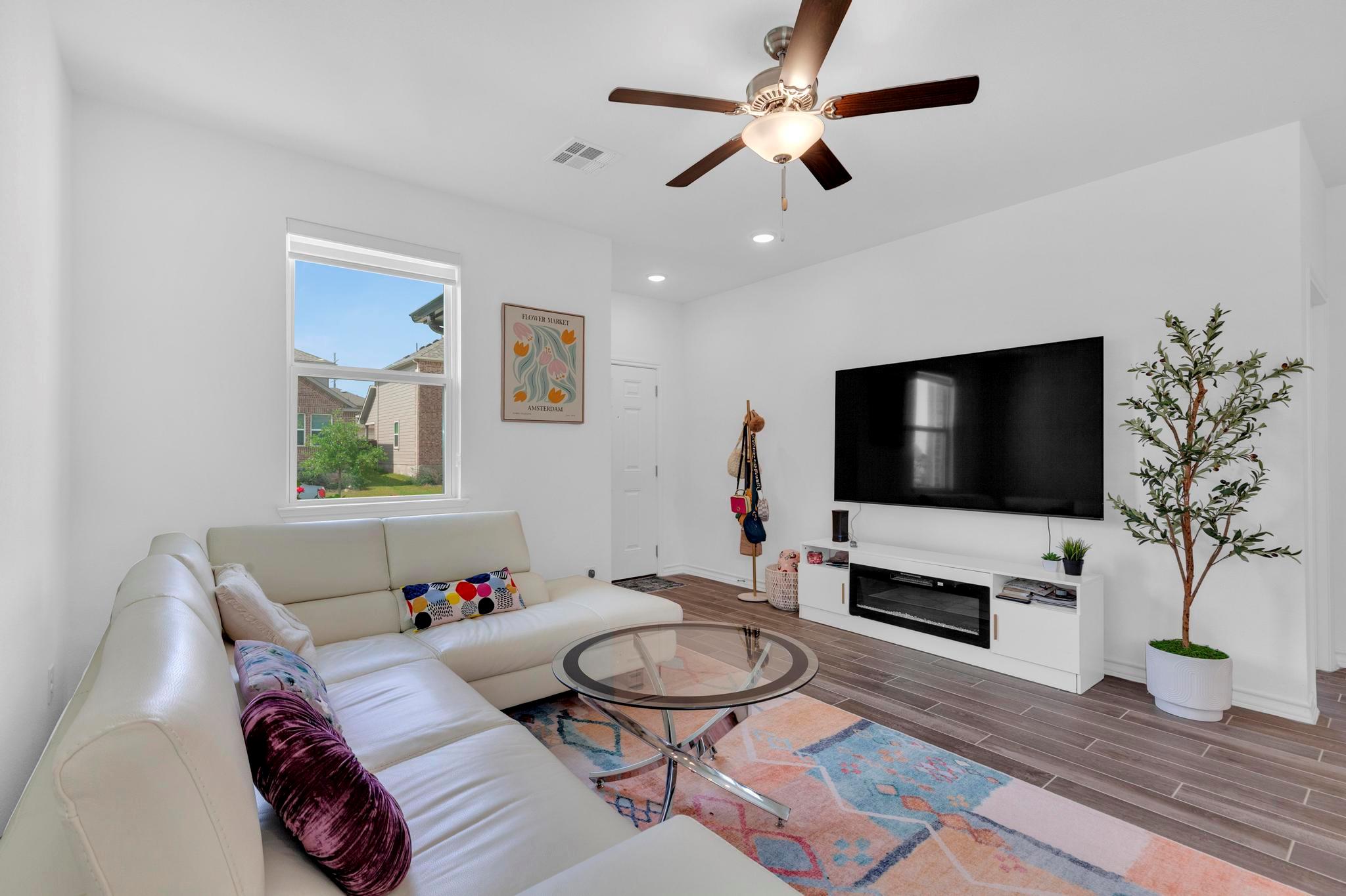 108 Watkinville Rd, Hutto, TX 78634