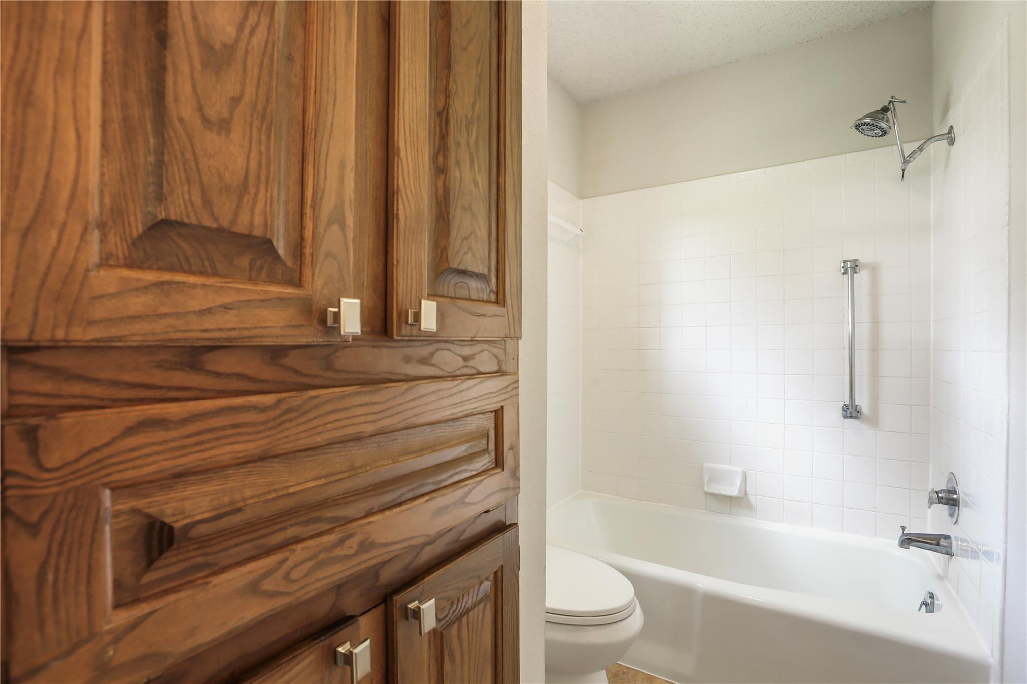 402 Post Oak Ln, Georgetown, TX 78628