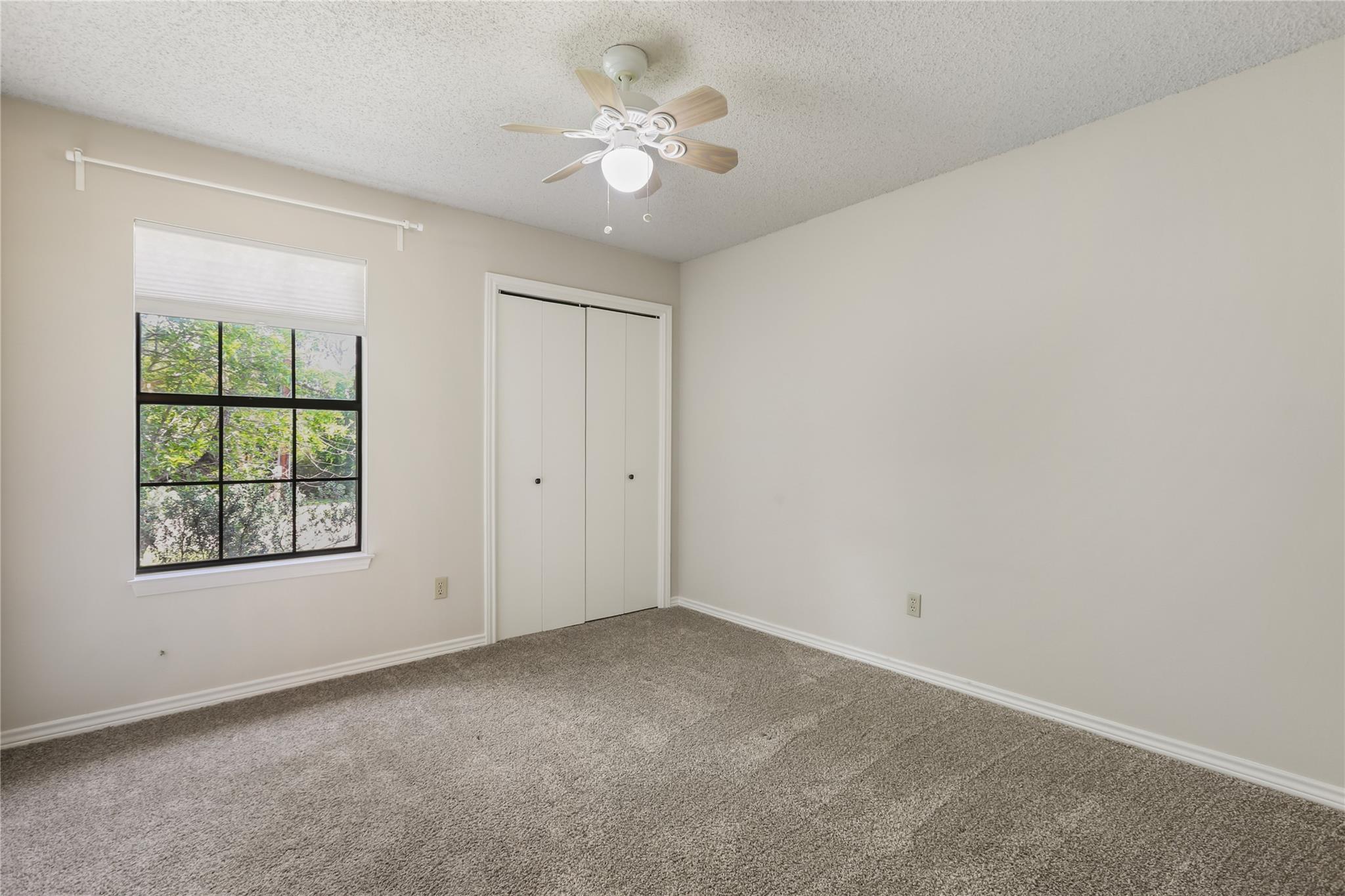 402 Post Oak Ln, Georgetown, TX 78628