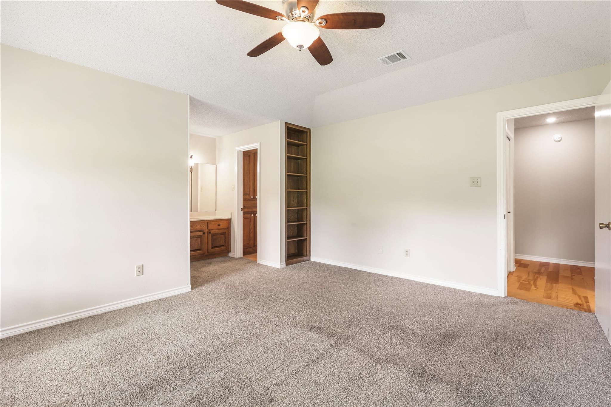 402 Post Oak Ln, Georgetown, TX 78628