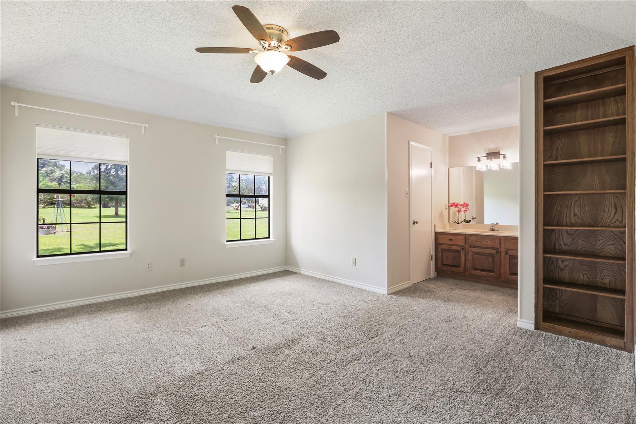 402 Post Oak Ln, Georgetown, TX 78628