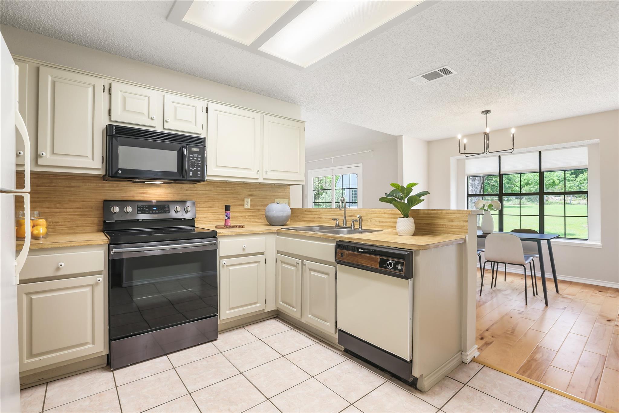 402 Post Oak Ln, Georgetown, TX 78628