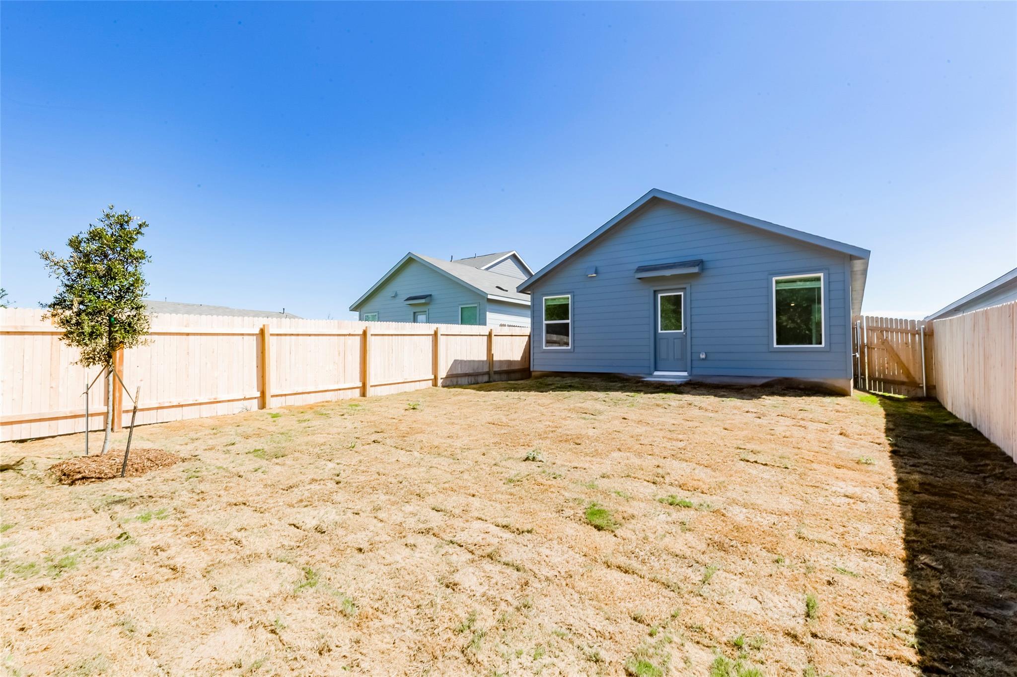 151 Pink Footed Pass, Uhland, TX 78640