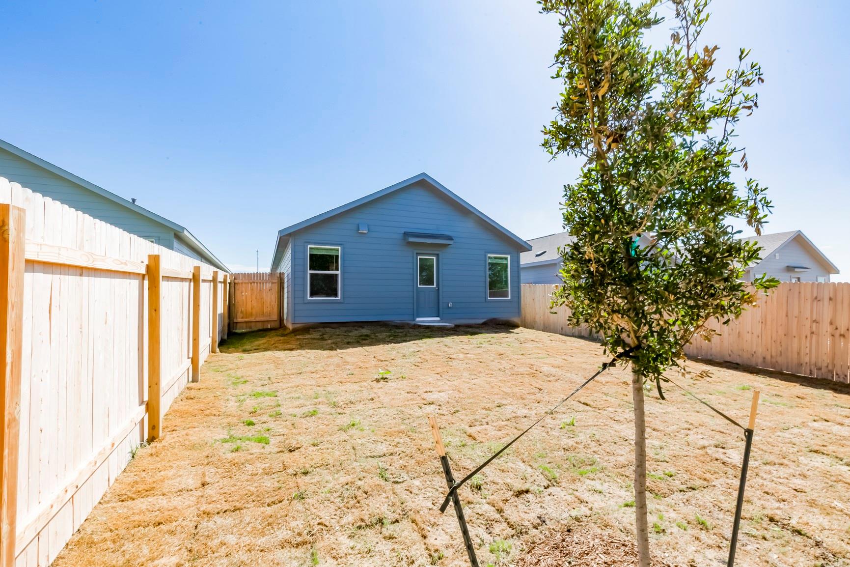 151 Pink Footed Pass, Uhland, TX 78640