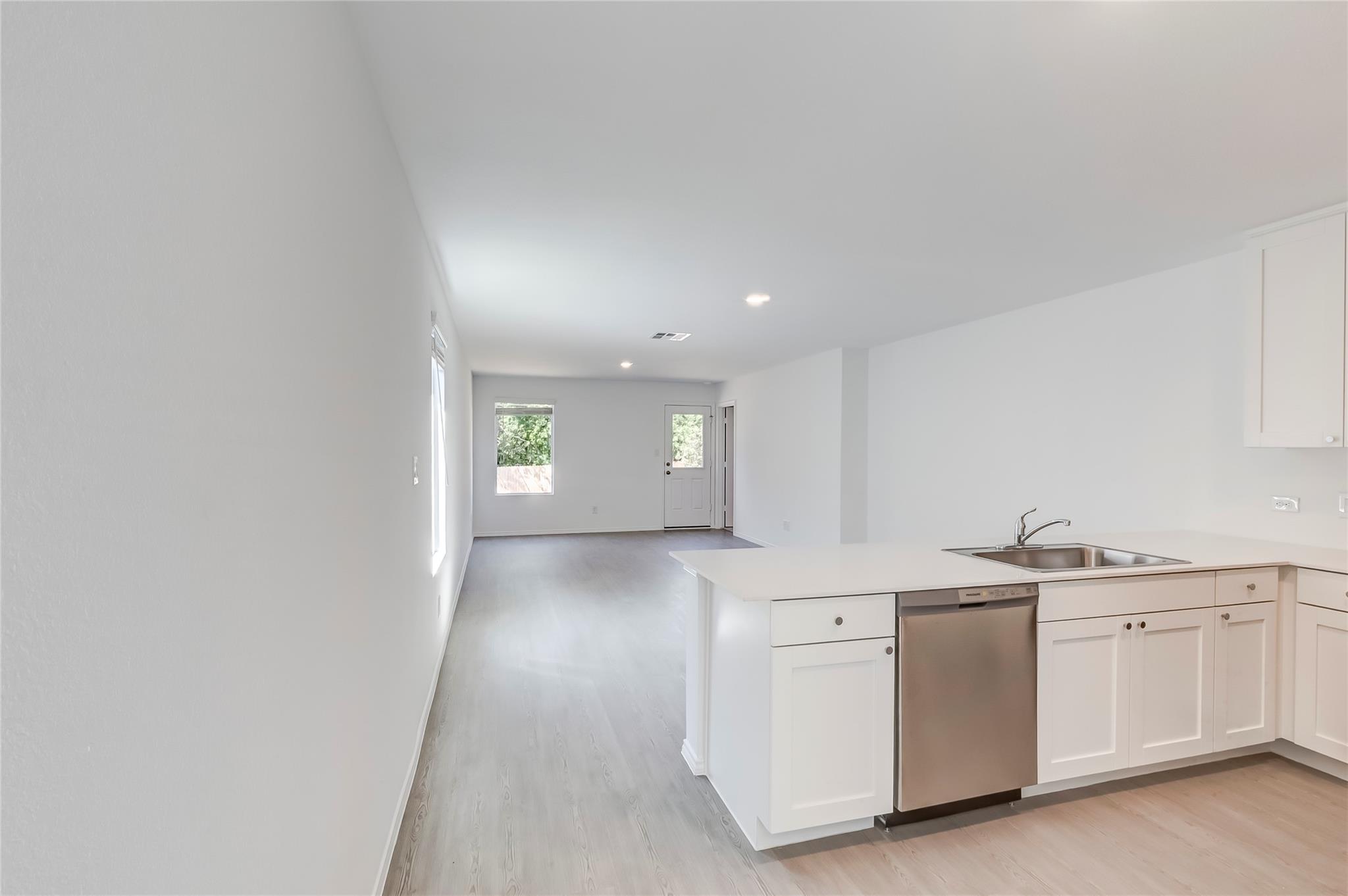 151 Pink Footed Pass, Uhland, TX 78640