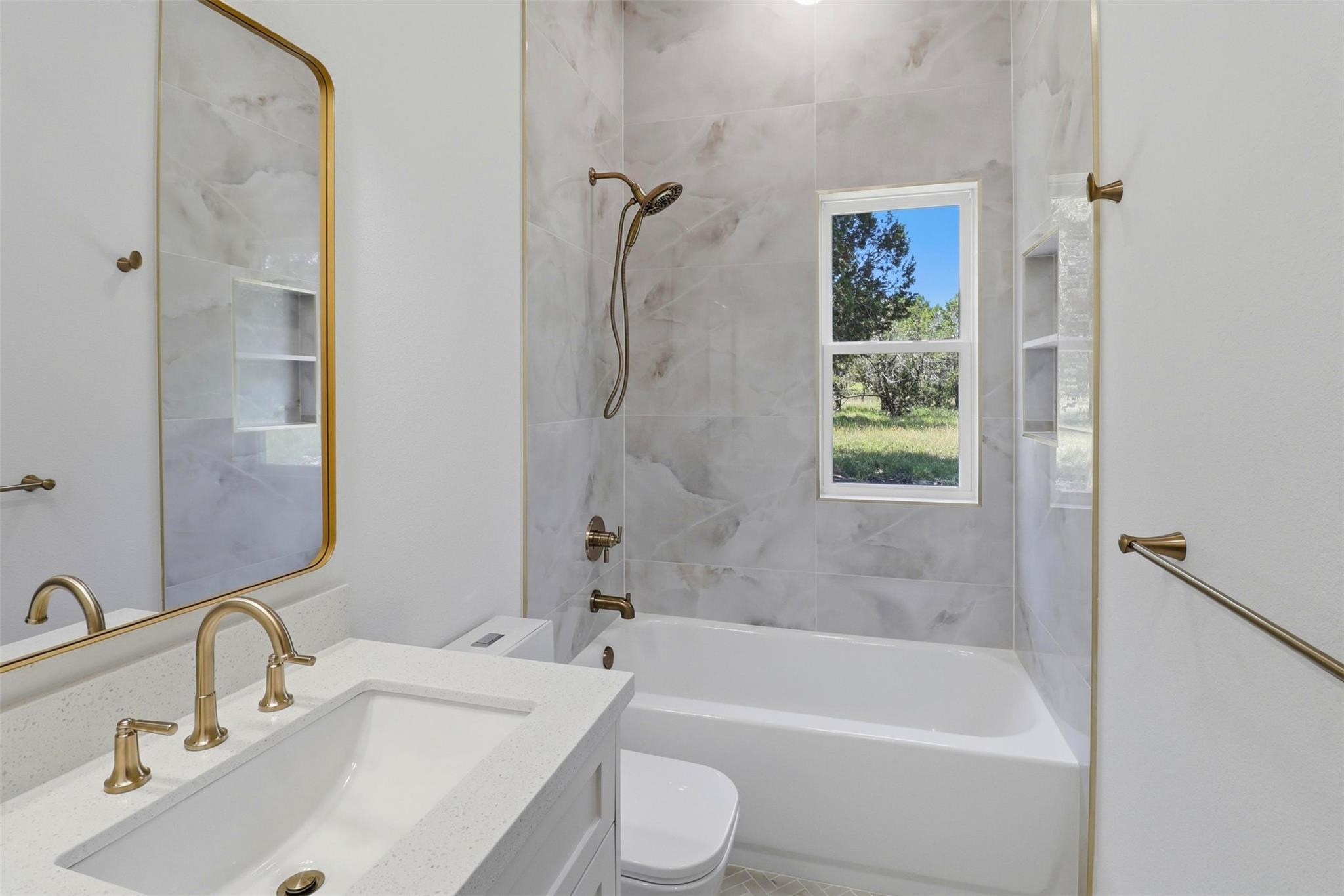 1407 Swallow, Horseshoe Bay, TX 78657