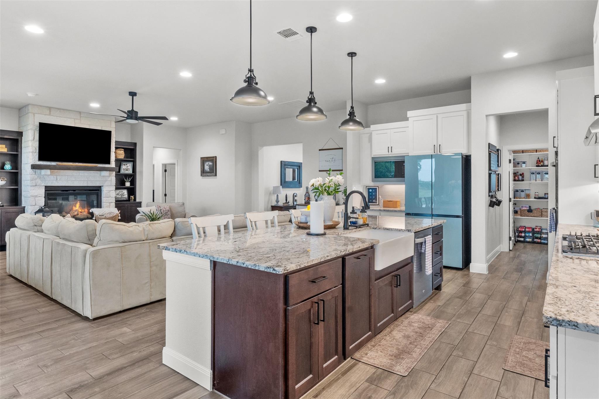 979 Inka Rd, Salado, TX 76571