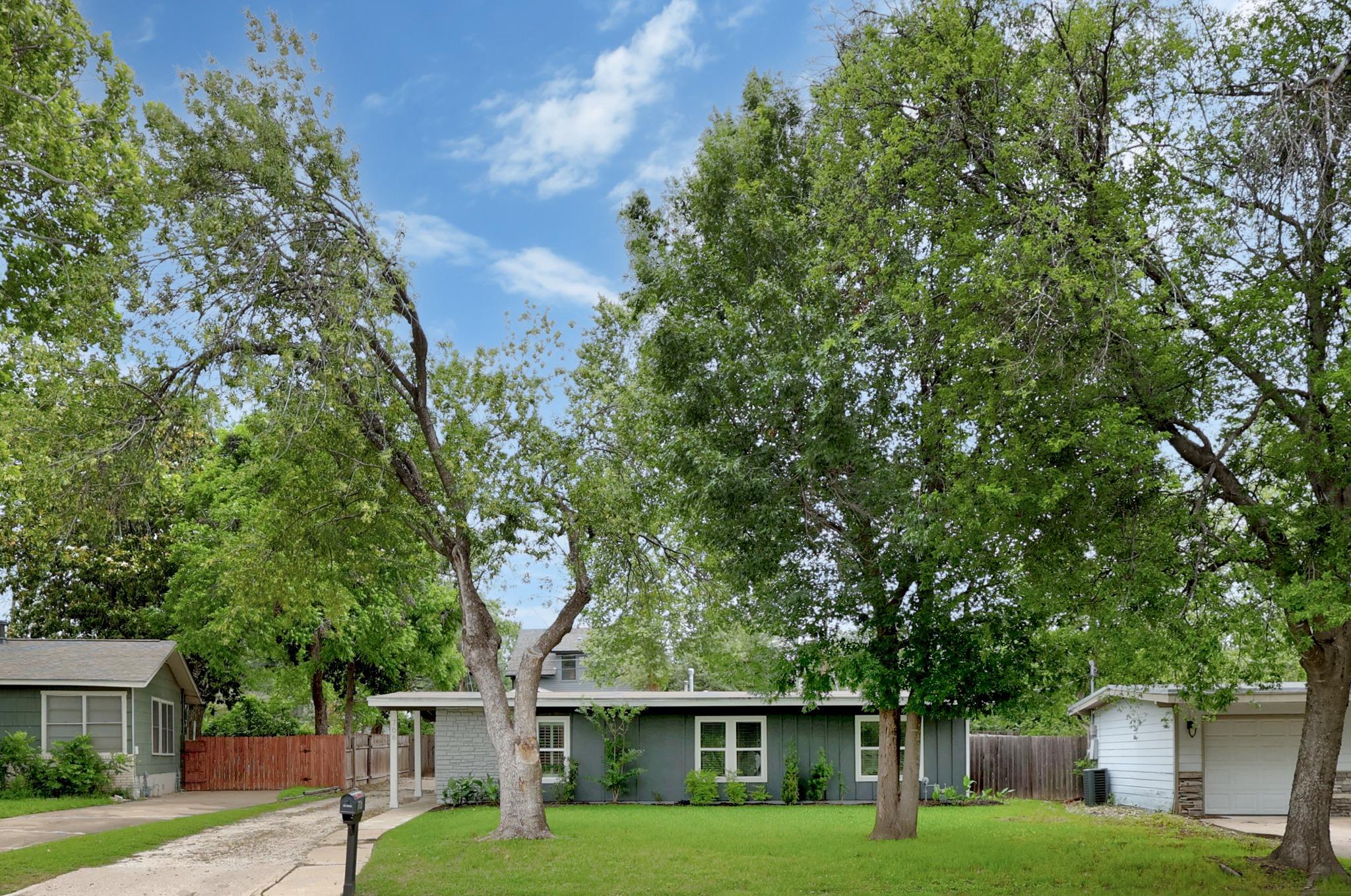 706 W Crestland Dr, Austin, TX 78752