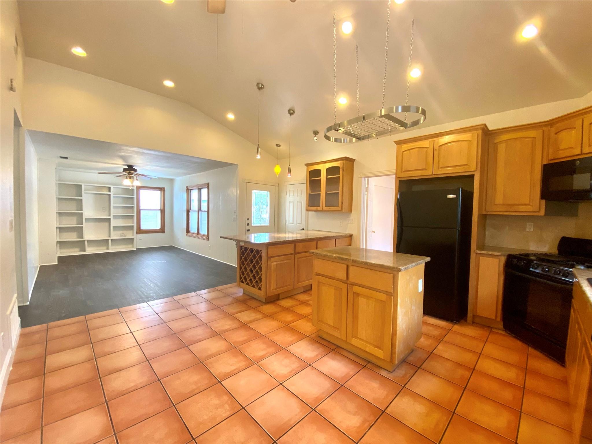 125 Frederick St, Austin, TX 78704
