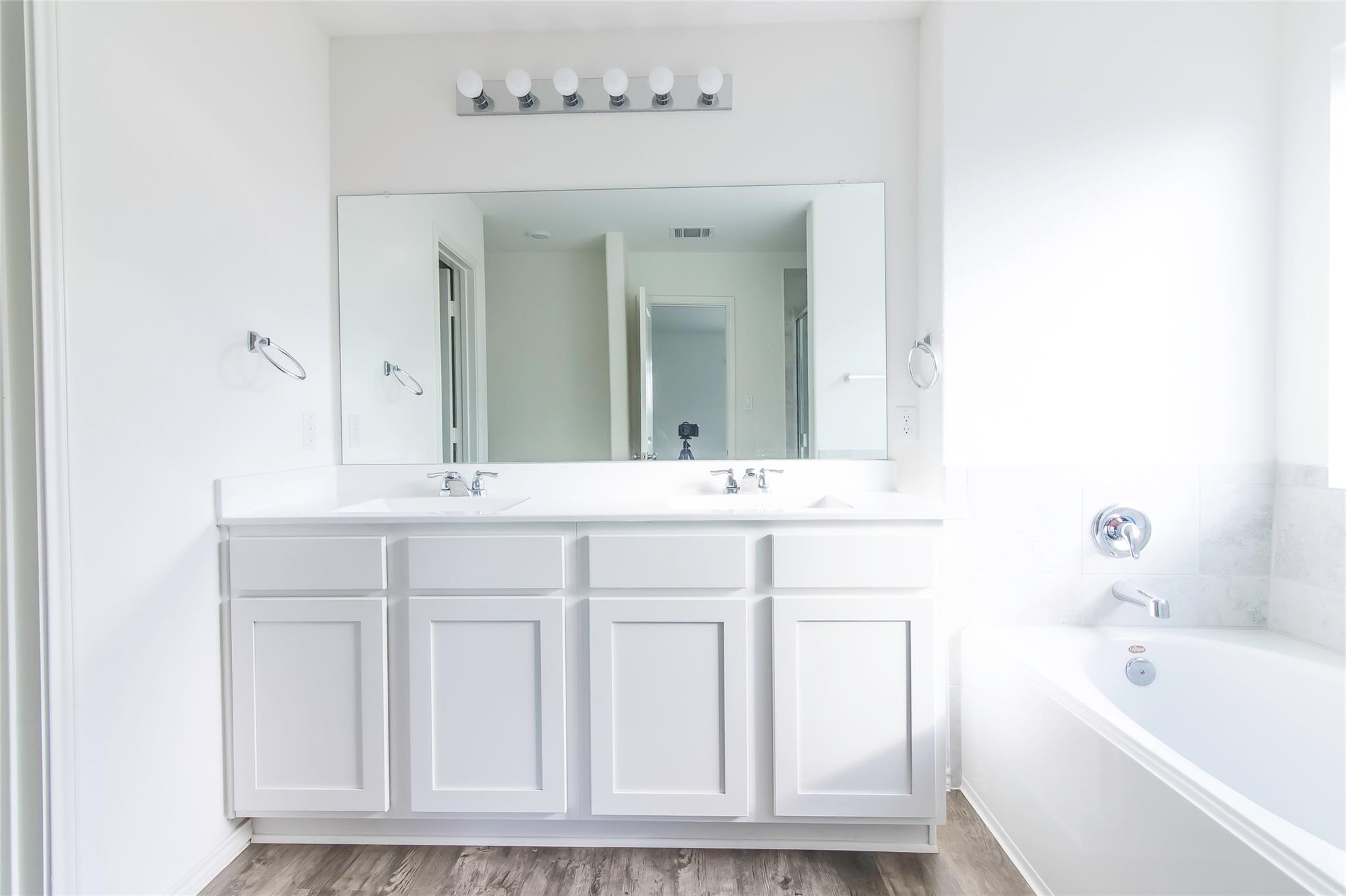 1209 Nokota Bnd, Georgetown, TX 78626