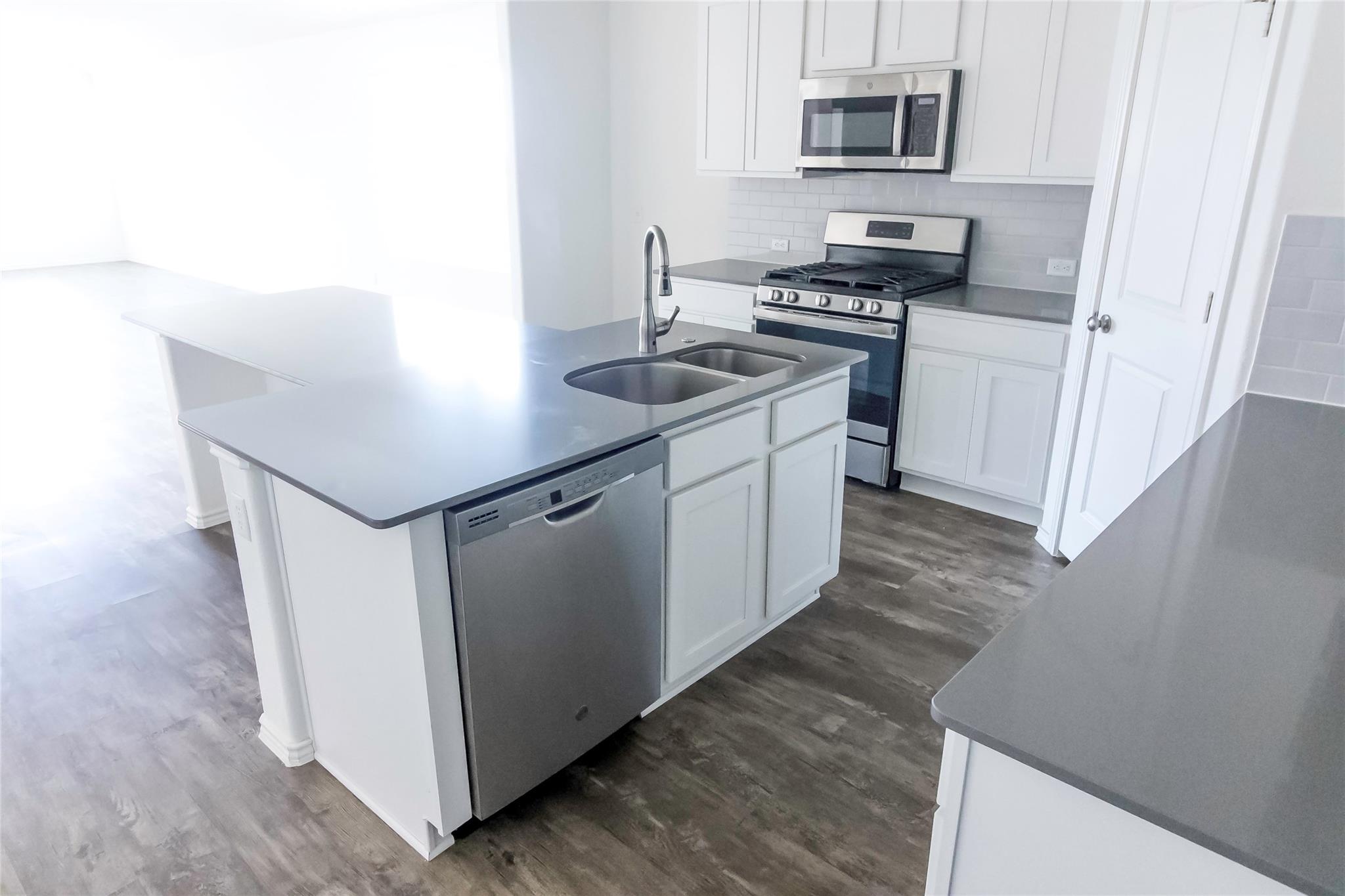 1209 Nokota Bnd, Georgetown, TX 78626