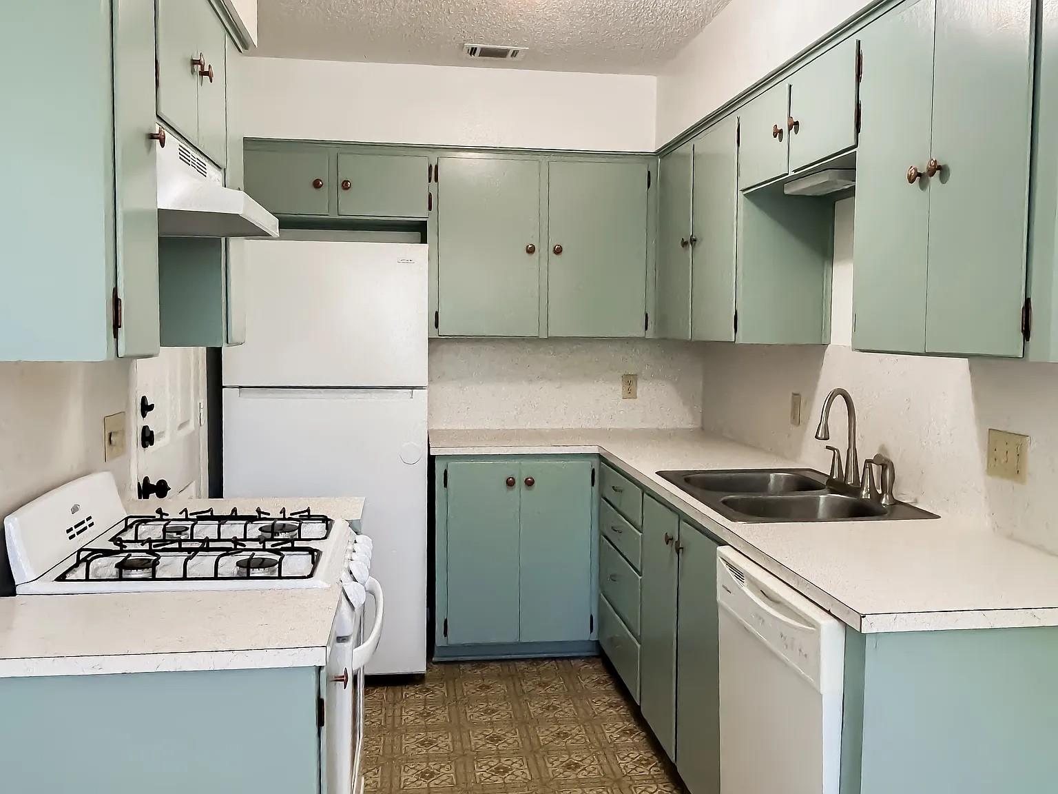 1901 Joy Ln, Austin, TX 78757