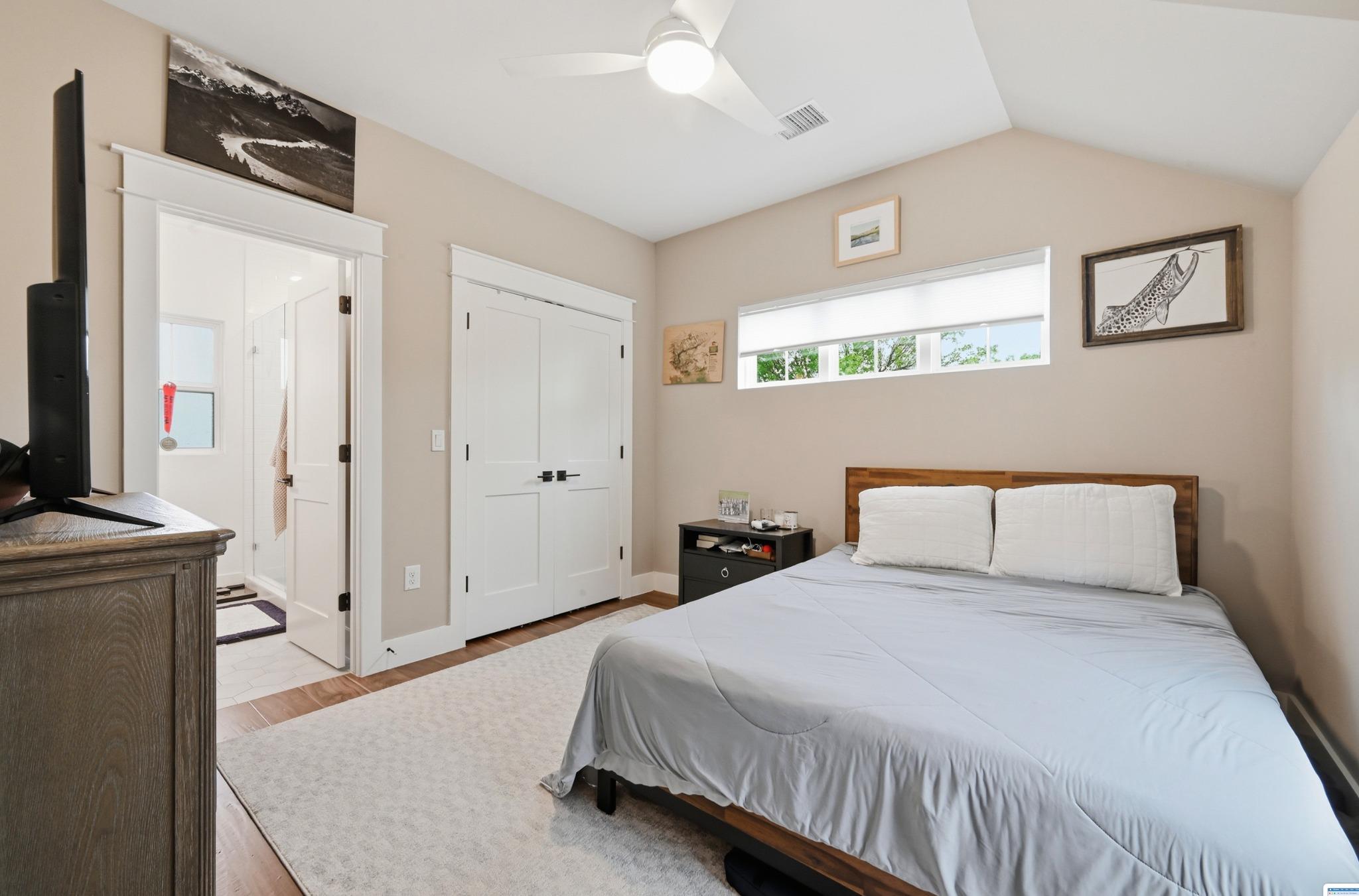105 Elkhart St # 3, Austin, TX 78702