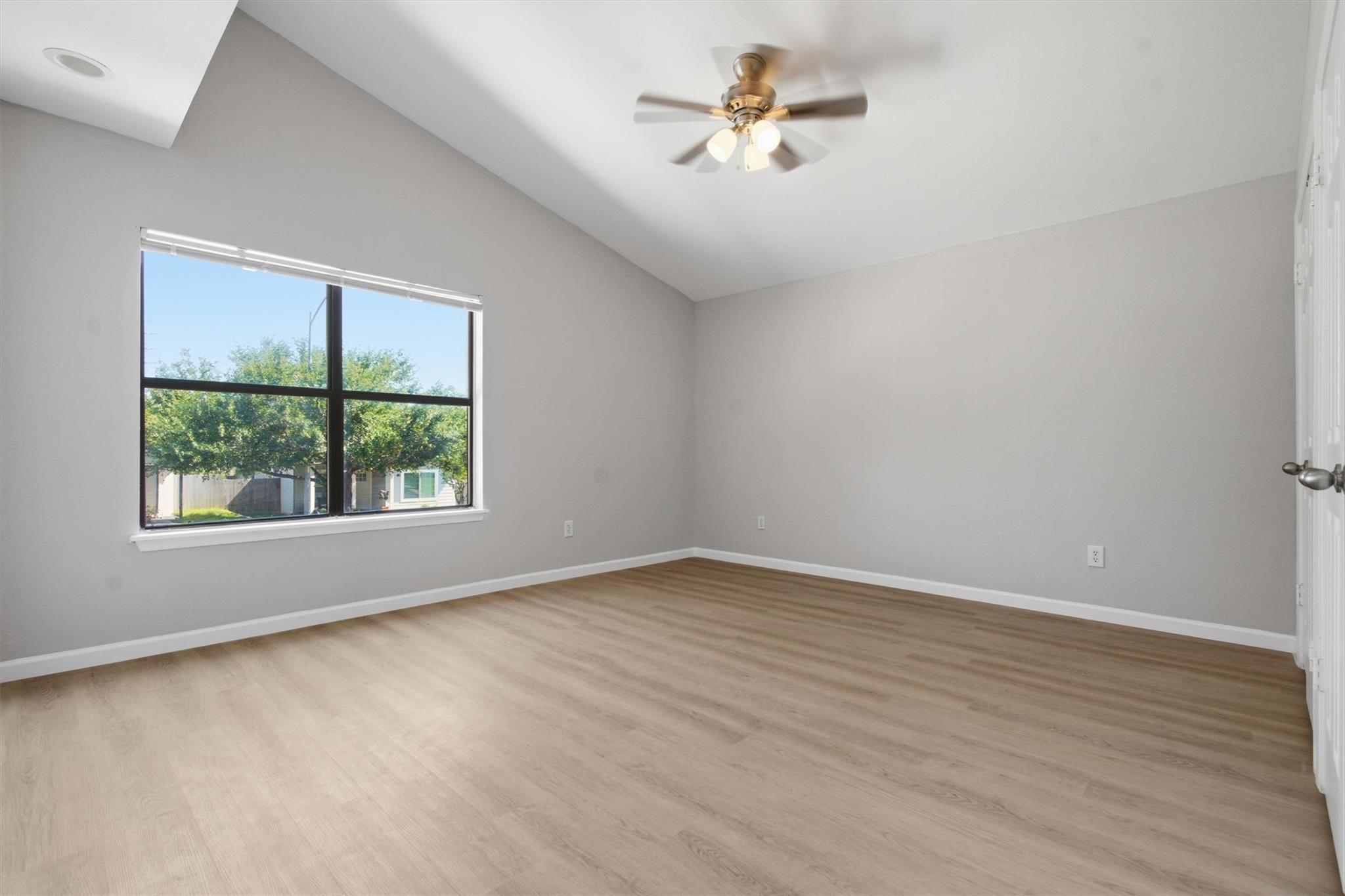 5728 Pinon Vista Dr, Austin, TX 78724