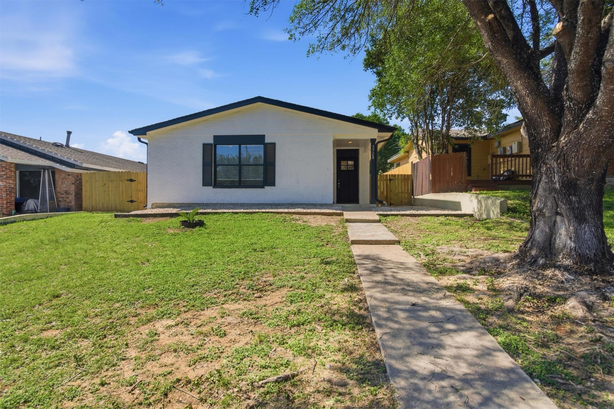 5728 Pinon Vista Dr, Austin, TX 78724