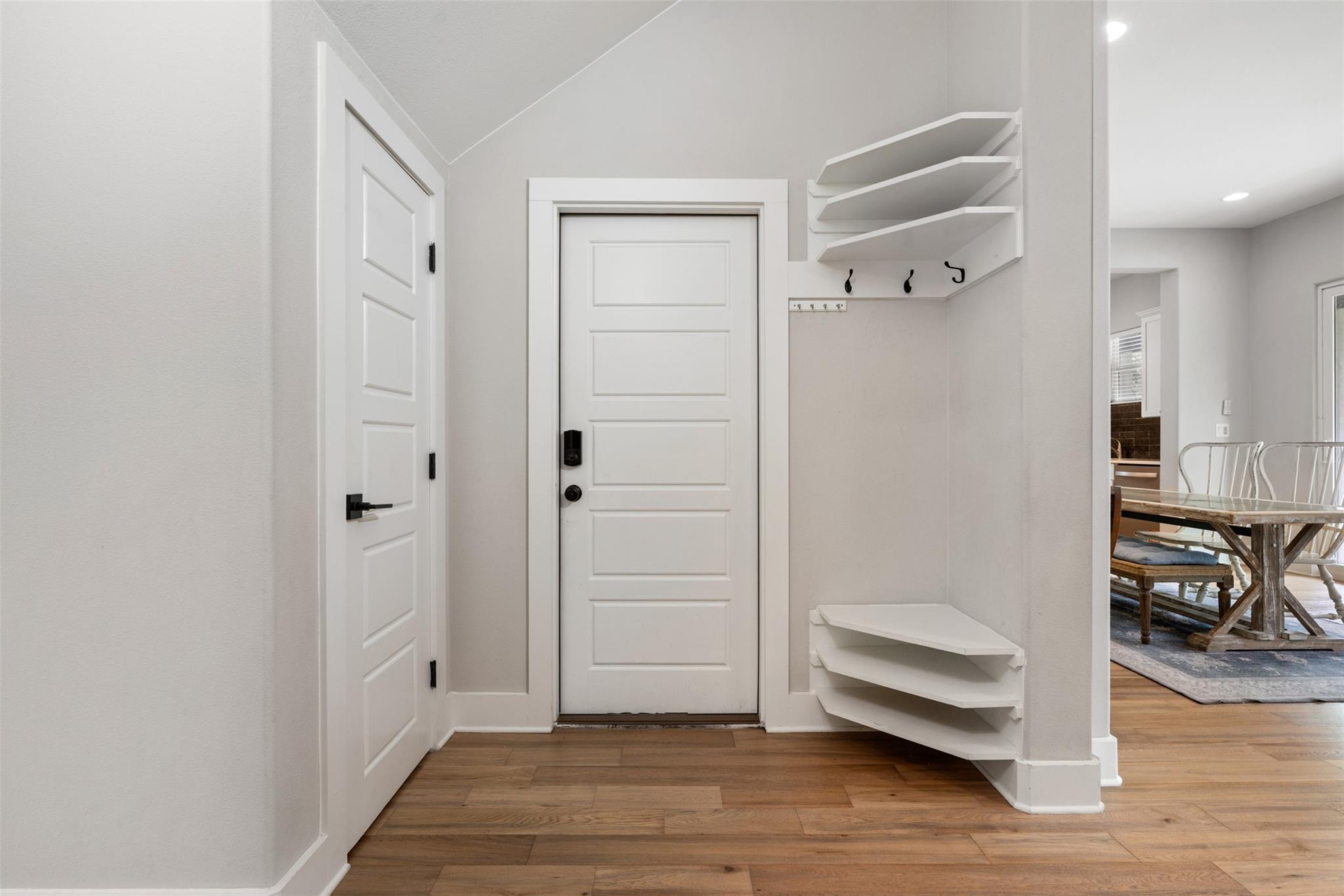 408 W 16th St, Georgetown, TX 78626