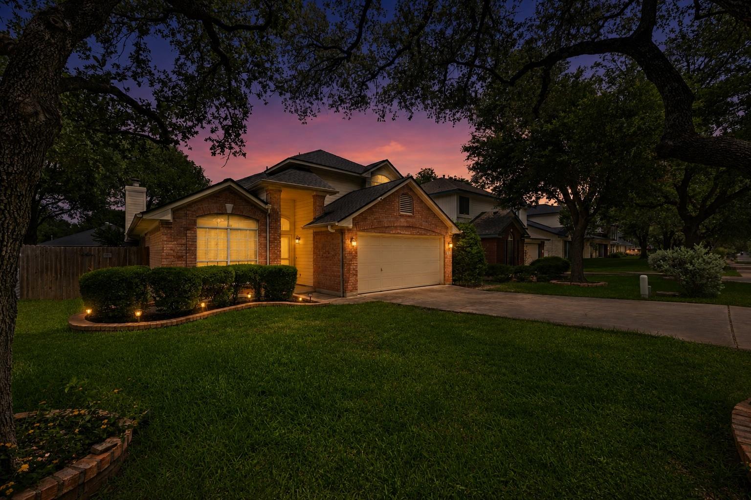 12809 Council Bluff Dr, Austin, TX 78727