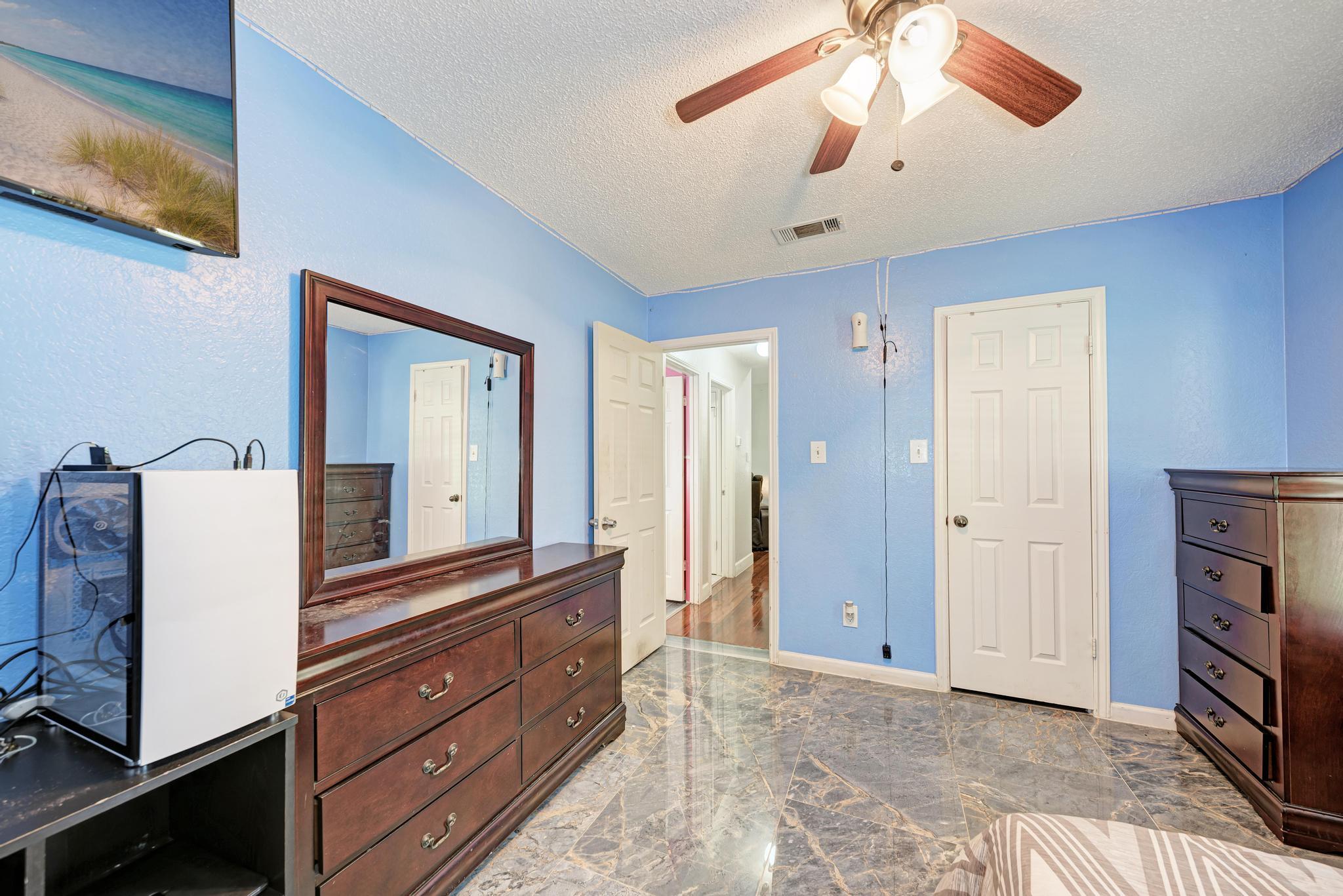 403 Hickory Ridge Trl, Pflugerville, TX 78660