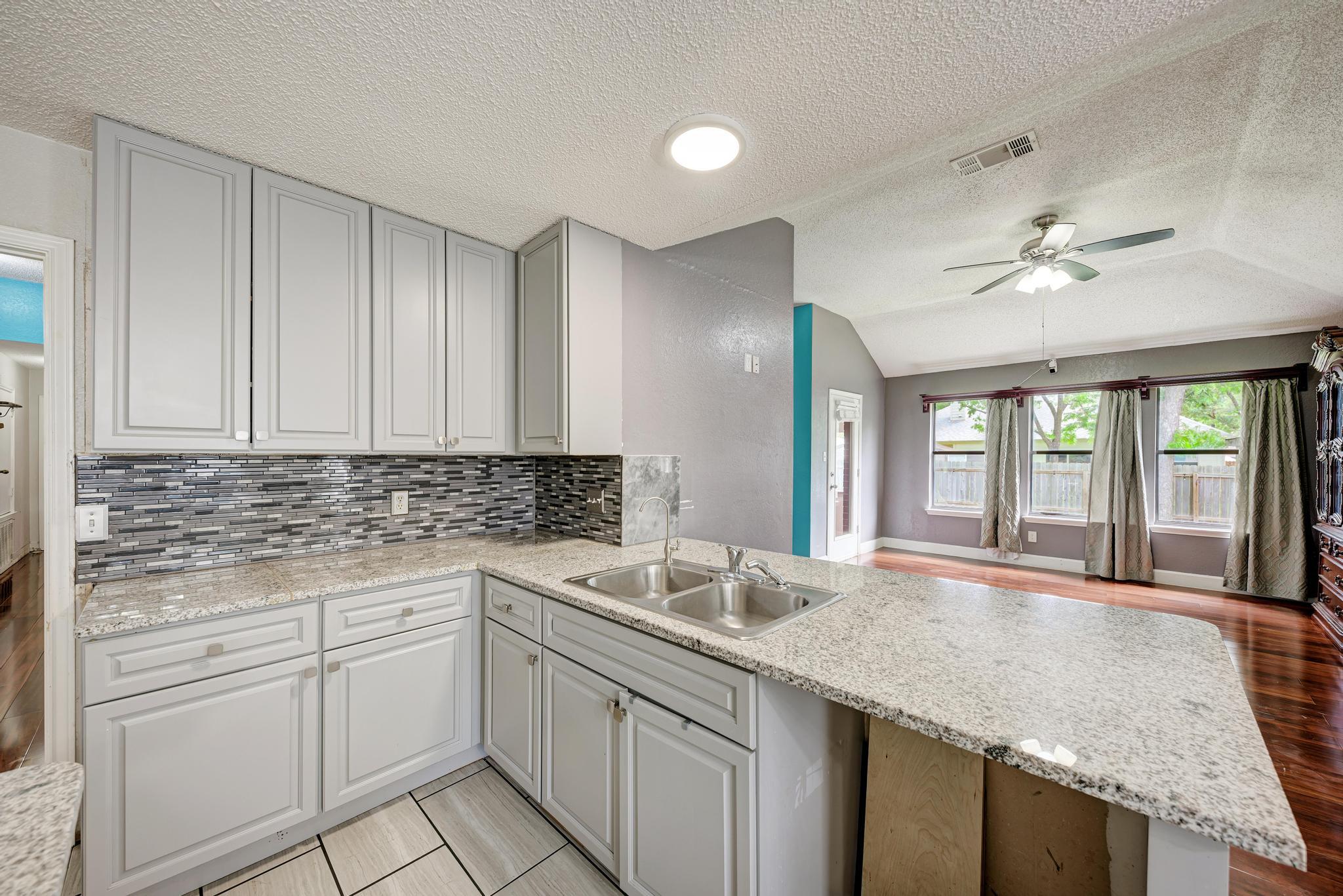 403 Hickory Ridge Trl, Pflugerville, TX 78660