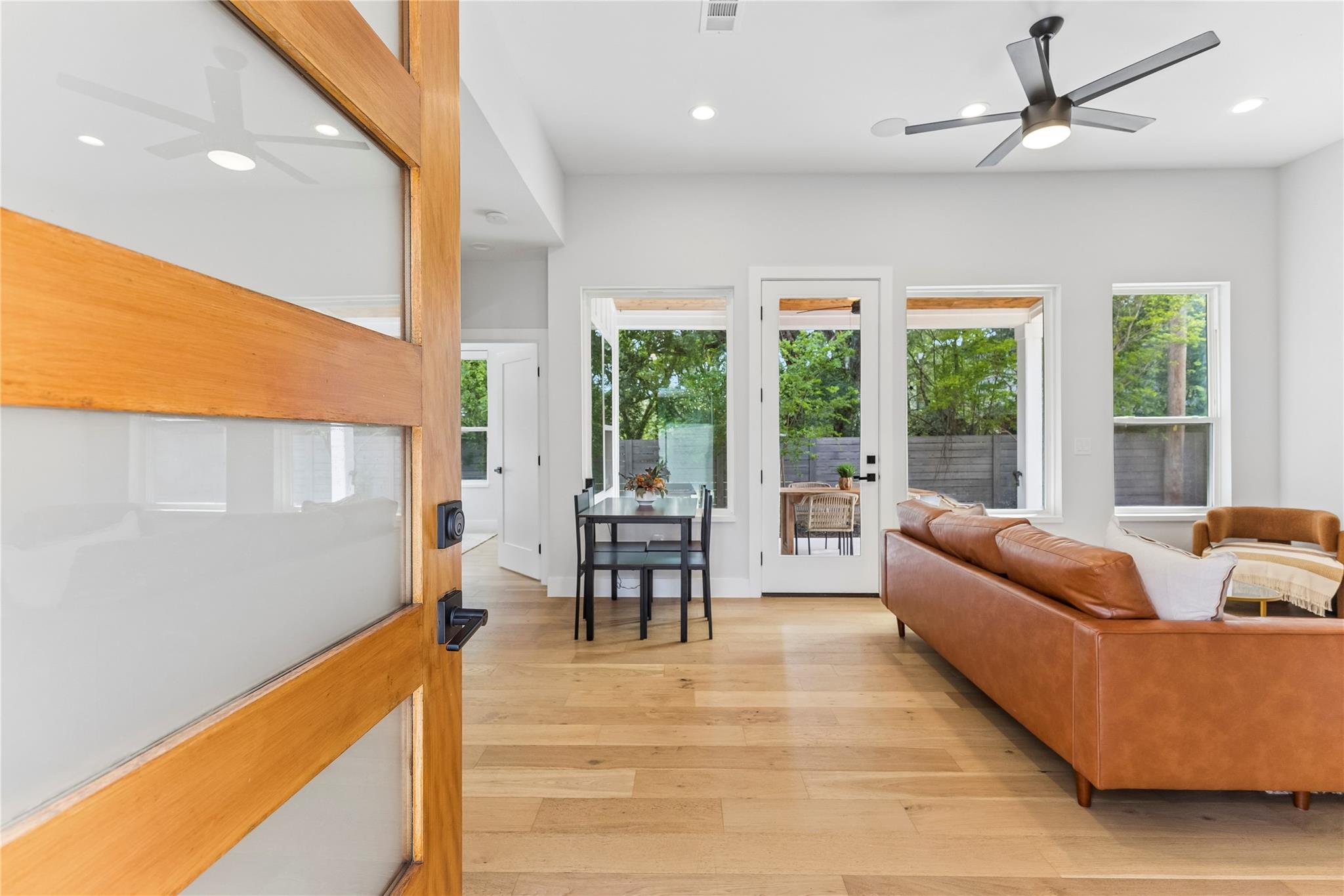 909 Philco Dr # 2, Austin, TX 78745