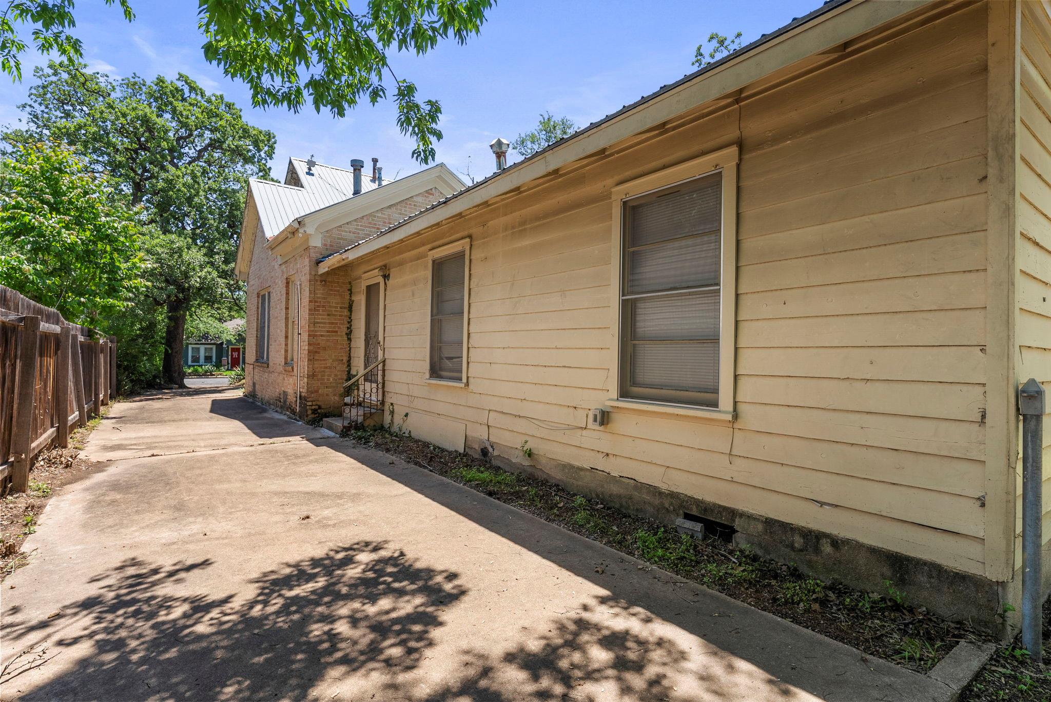 3108 Robinson Ave, Austin, TX 78722