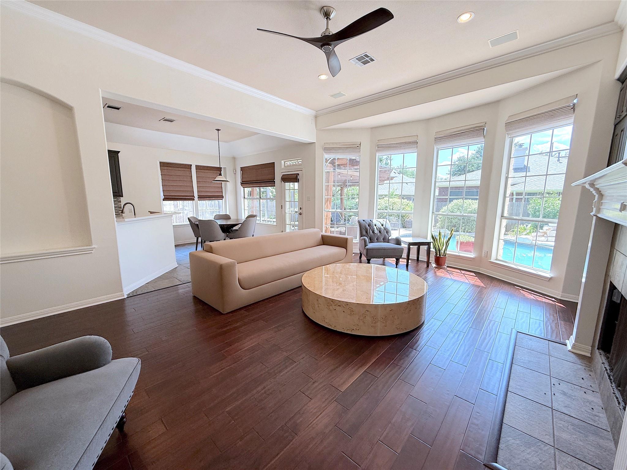 14936 Thatcher Dr, Austin, TX 78717