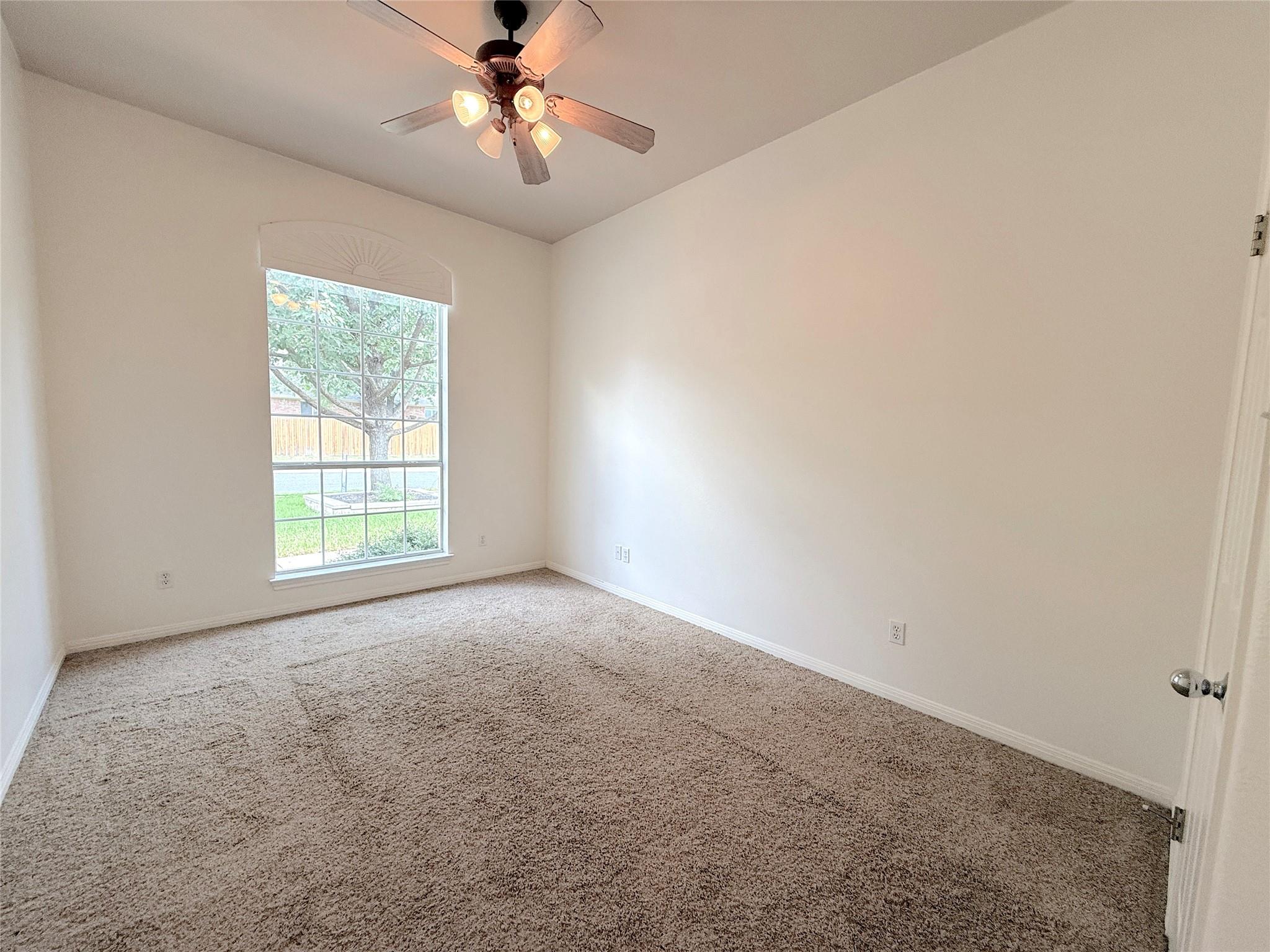 14936 Thatcher Dr, Austin, TX 78717