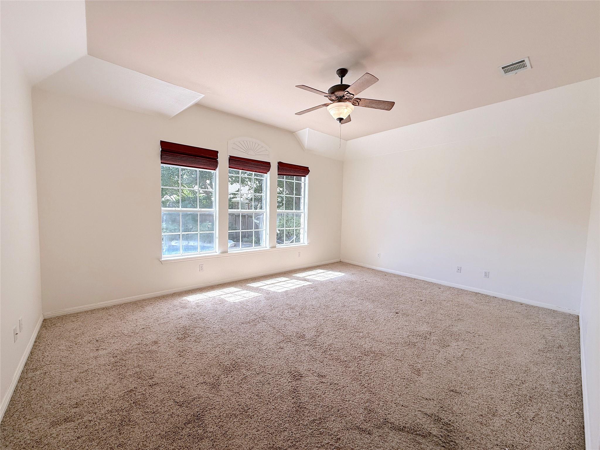 14936 Thatcher Dr, Austin, TX 78717