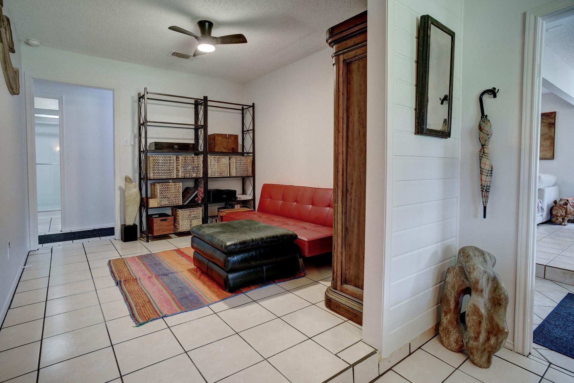 121 Pony Grass Ln, Bastrop, TX 78602